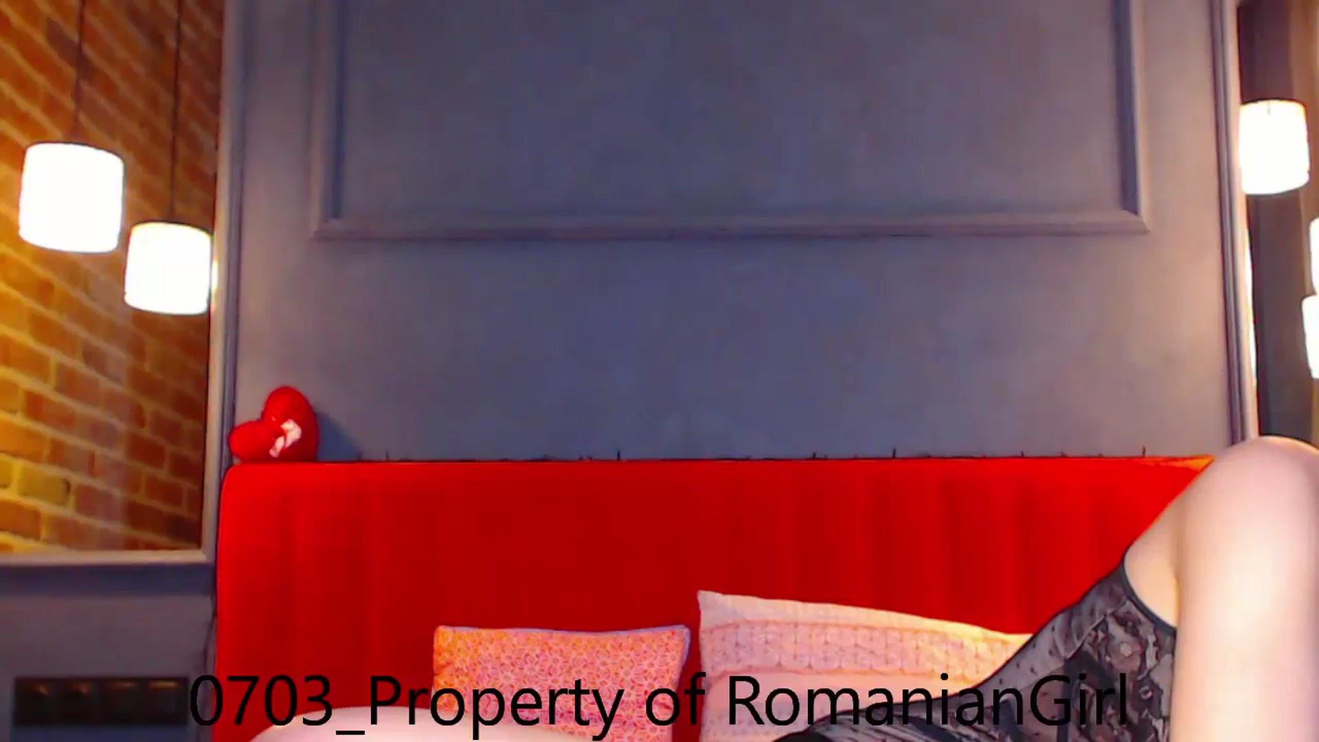 Gallery image thumbnail from RomanianGirl's myfreecams stream on, 03/07/2024, 16:33 image 7 of 20