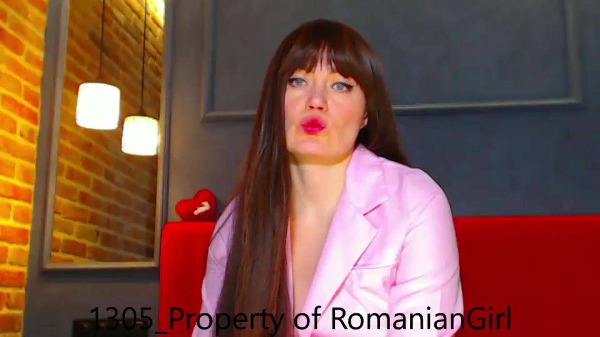 Gallery image thumbnail from RomanianGirl's myfreecams stream on, 05/13/2024, 15:29 image 3 of 20