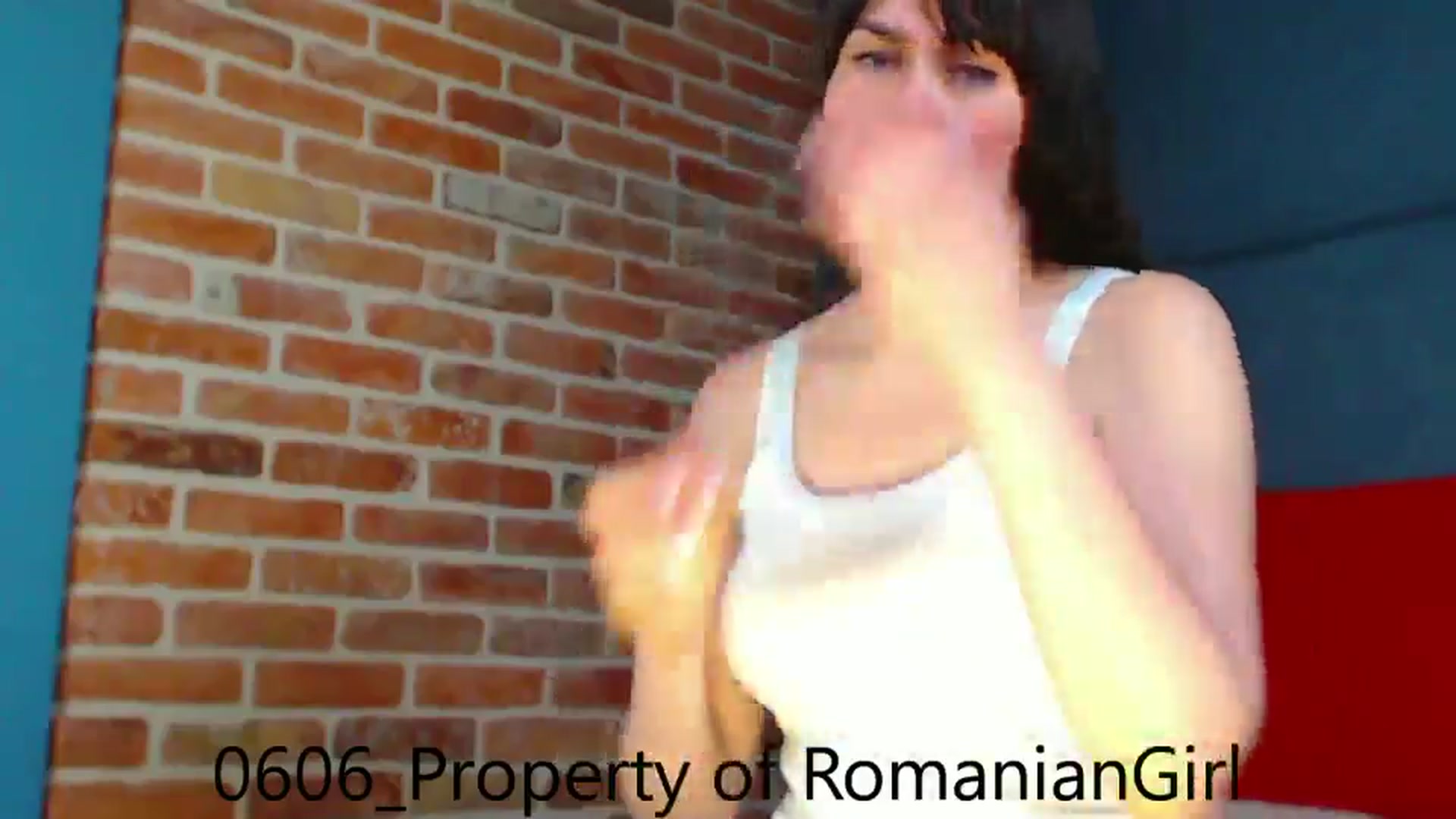 Gallery image thumbnail from RomanianGirl's myfreecams stream on, 06/06/2024, 14:10 image 15 of 20