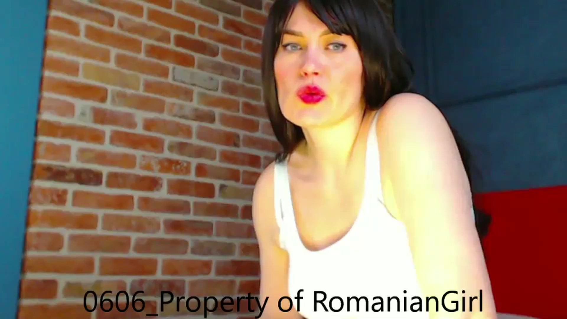 Gallery image thumbnail from RomanianGirl's myfreecams stream on, 06/06/2024, 14:10 image 10 of 20