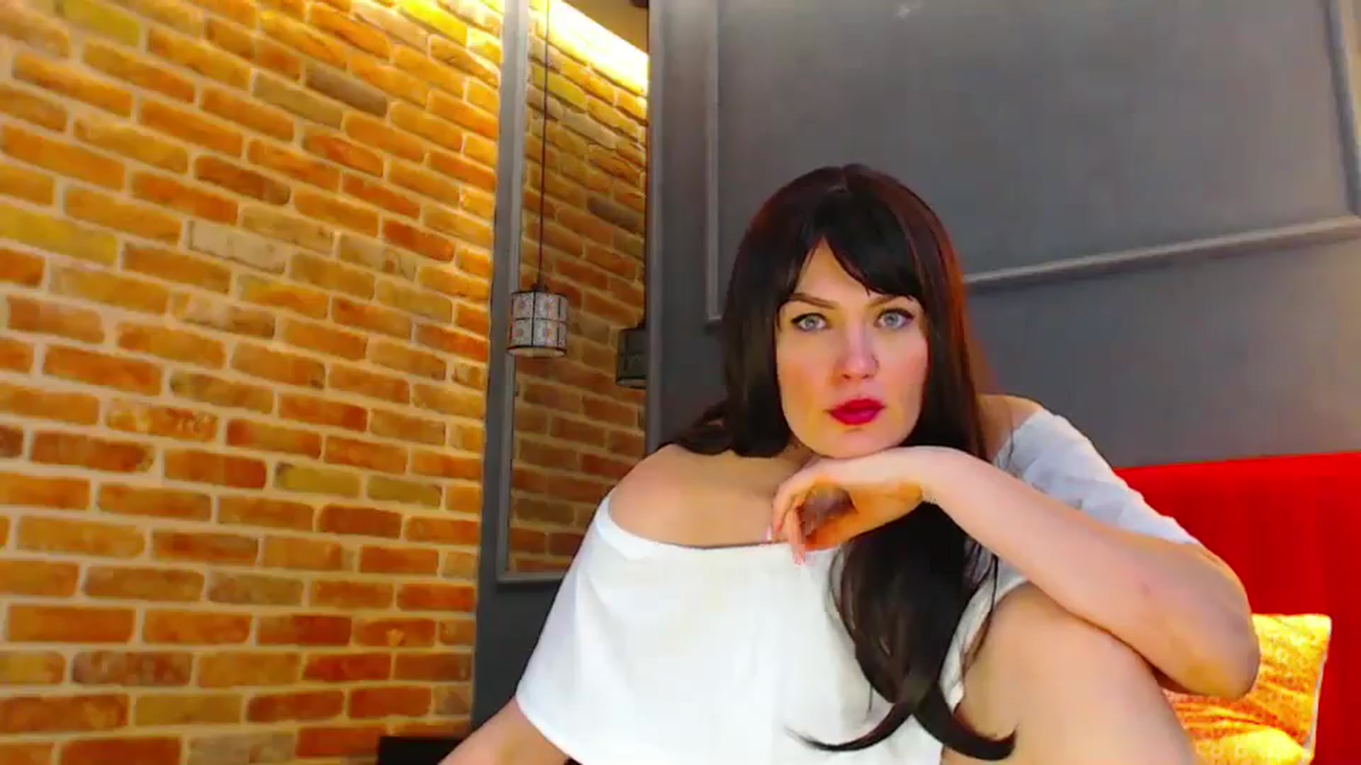 Gallery image thumbnail from RomanianGirl's myfreecams stream on, 06/10/2024, 13:18 image 19 of 20