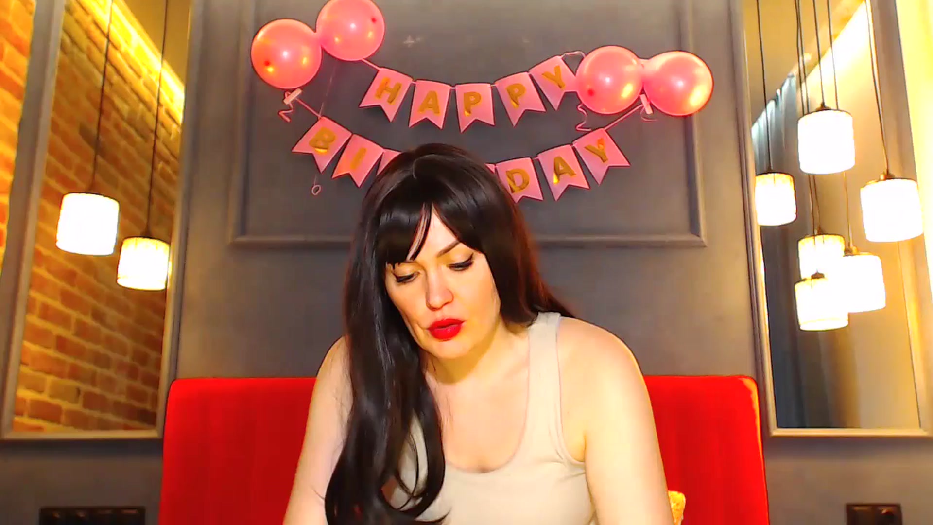 Gallery image thumbnail from RomanianGirl's myfreecams stream on, 06/12/2024, 15:52 image 12 of 20