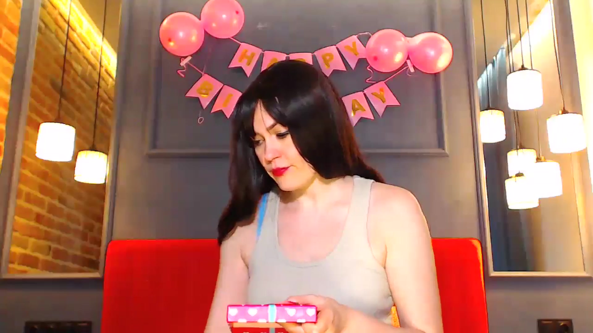Gallery image thumbnail from RomanianGirl's myfreecams stream on, 06/12/2024, 15:52 image 5 of 20