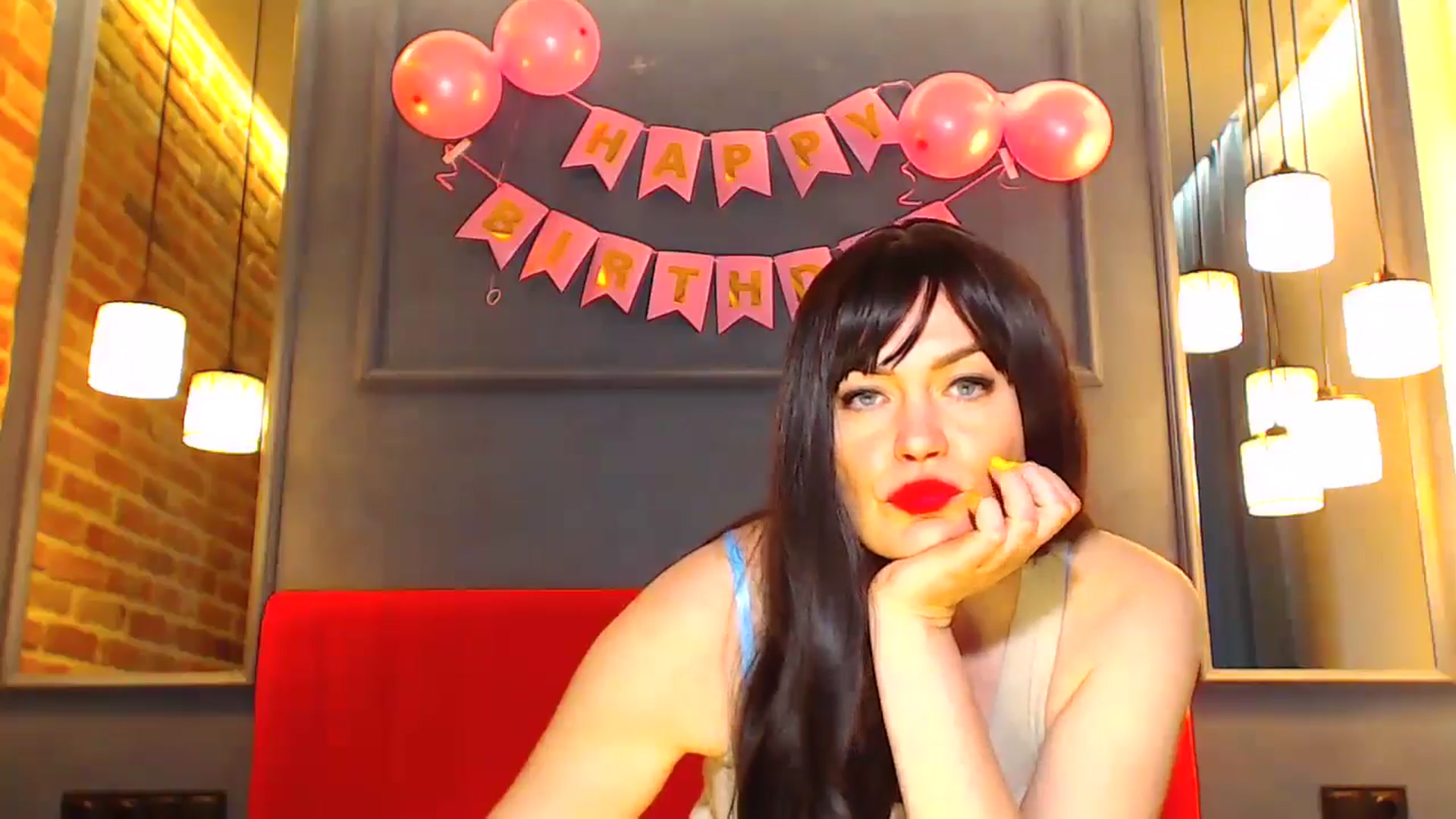 Gallery image thumbnail from RomanianGirl's myfreecams stream on, 06/12/2024, 15:52 image 14 of 20