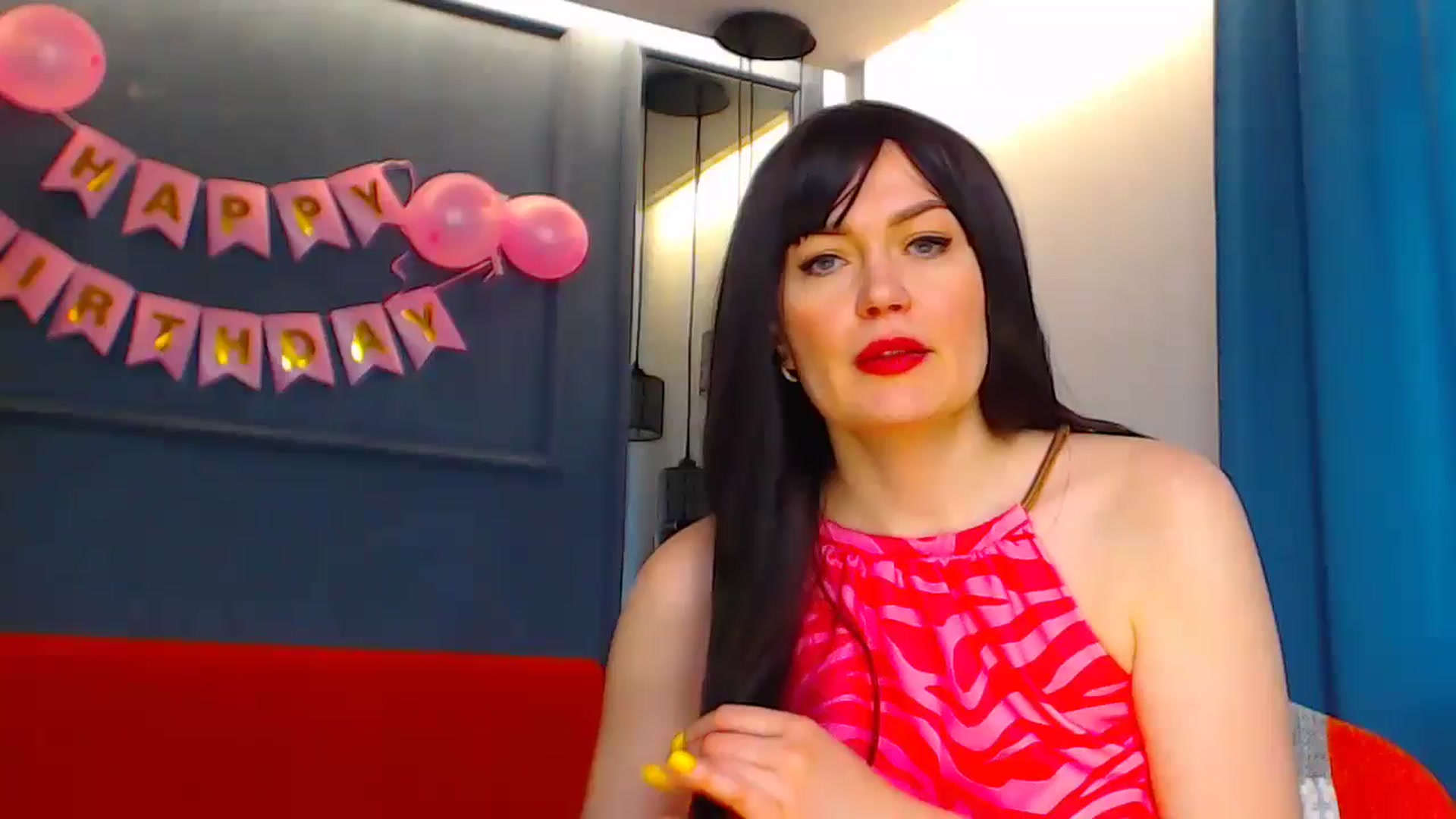Gallery image thumbnail from RomanianGirl's myfreecams stream on, 06/14/2024, 12:30 image 1 of 20