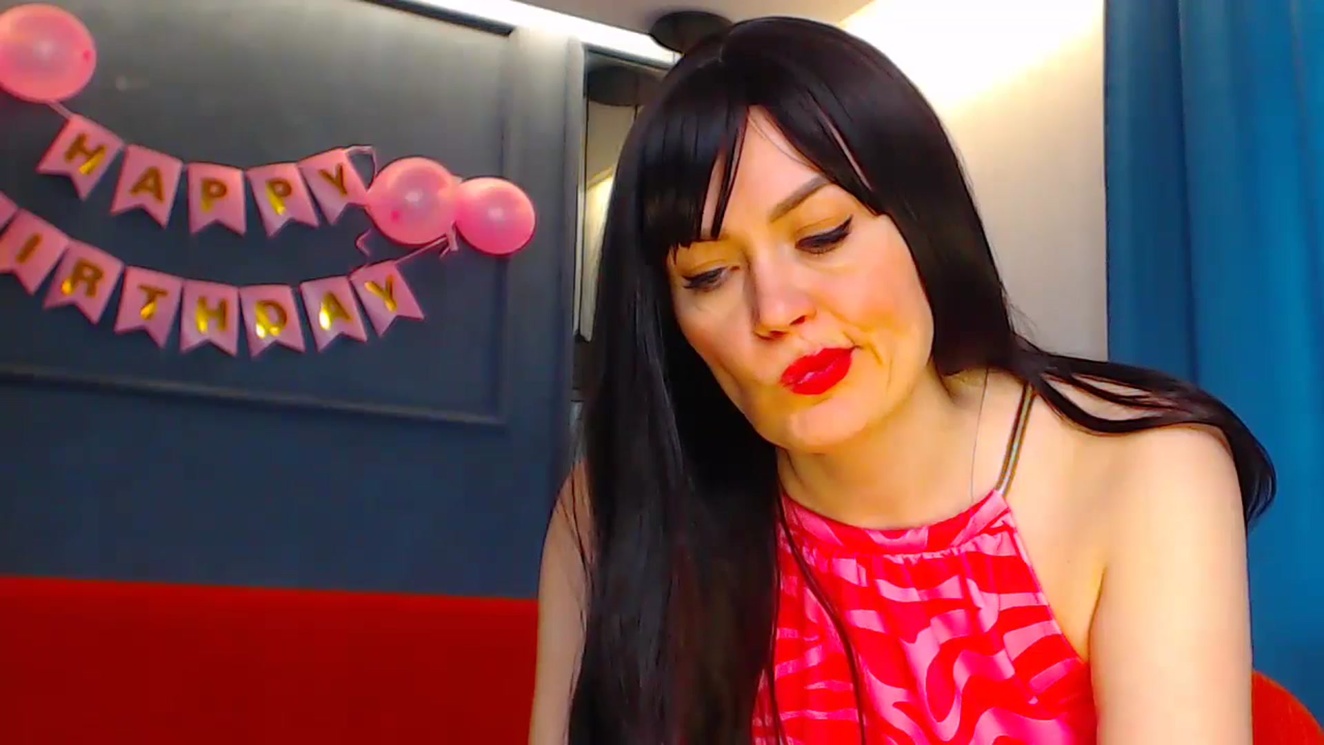 Gallery image thumbnail from RomanianGirl's myfreecams stream on, 06/14/2024, 12:30 image 3 of 20