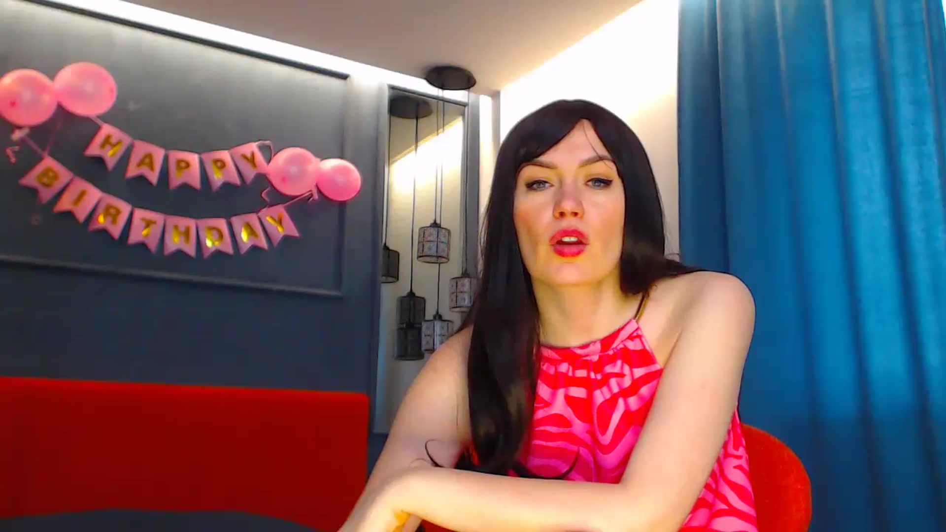 Gallery image thumbnail from RomanianGirl's myfreecams stream on, 06/14/2024, 13:11 image 14 of 20