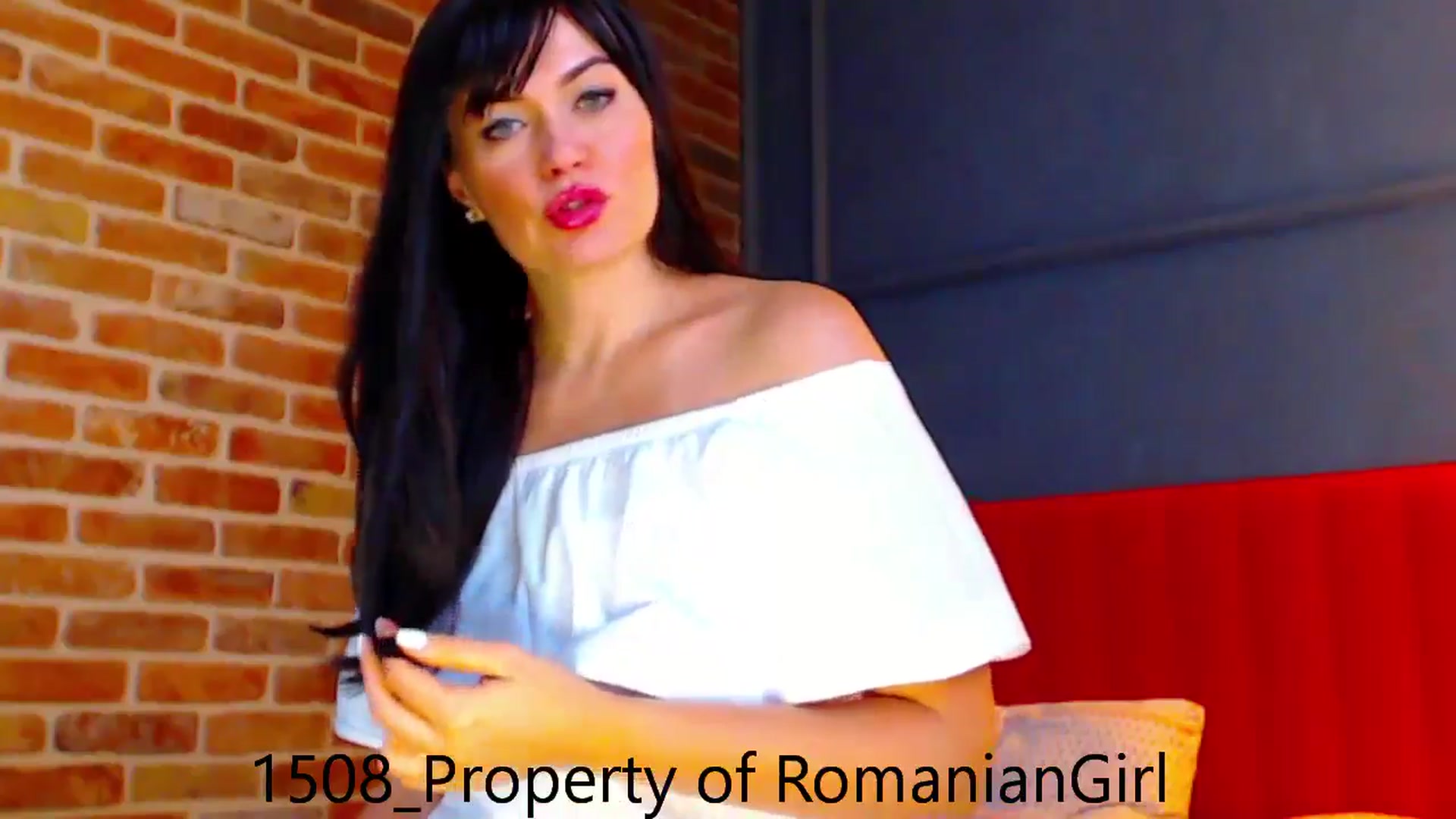 Gallery image thumbnail from RomanianGirl's myfreecams stream on, 08/15/2024, 11:37 image 19 of 20