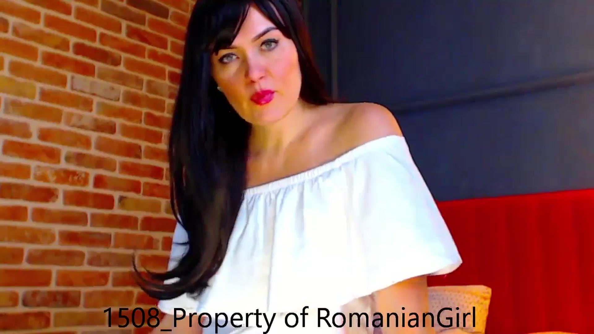 Gallery image thumbnail from RomanianGirl's myfreecams stream on, 08/15/2024, 11:37 image 16 of 20
