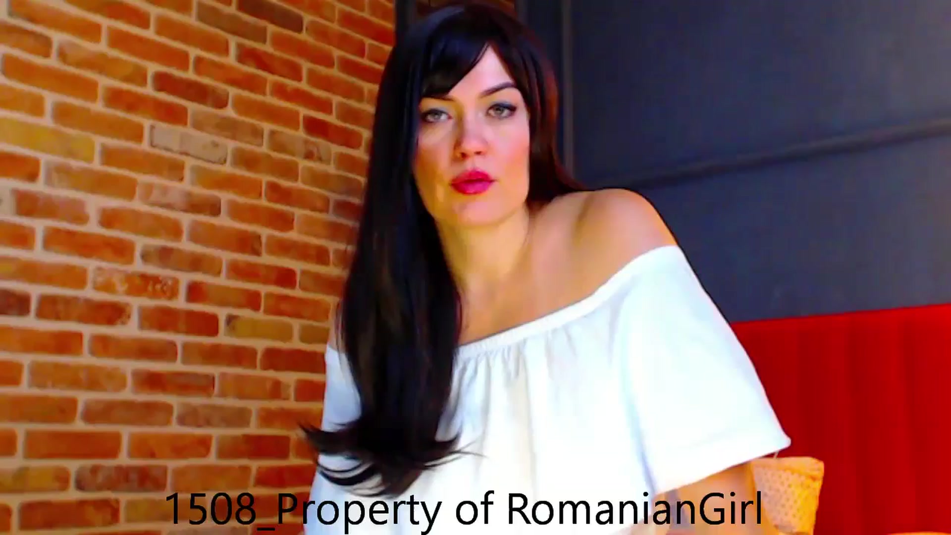 Gallery image thumbnail from RomanianGirl's myfreecams stream on, 08/15/2024, 13:55 image 1 of 20