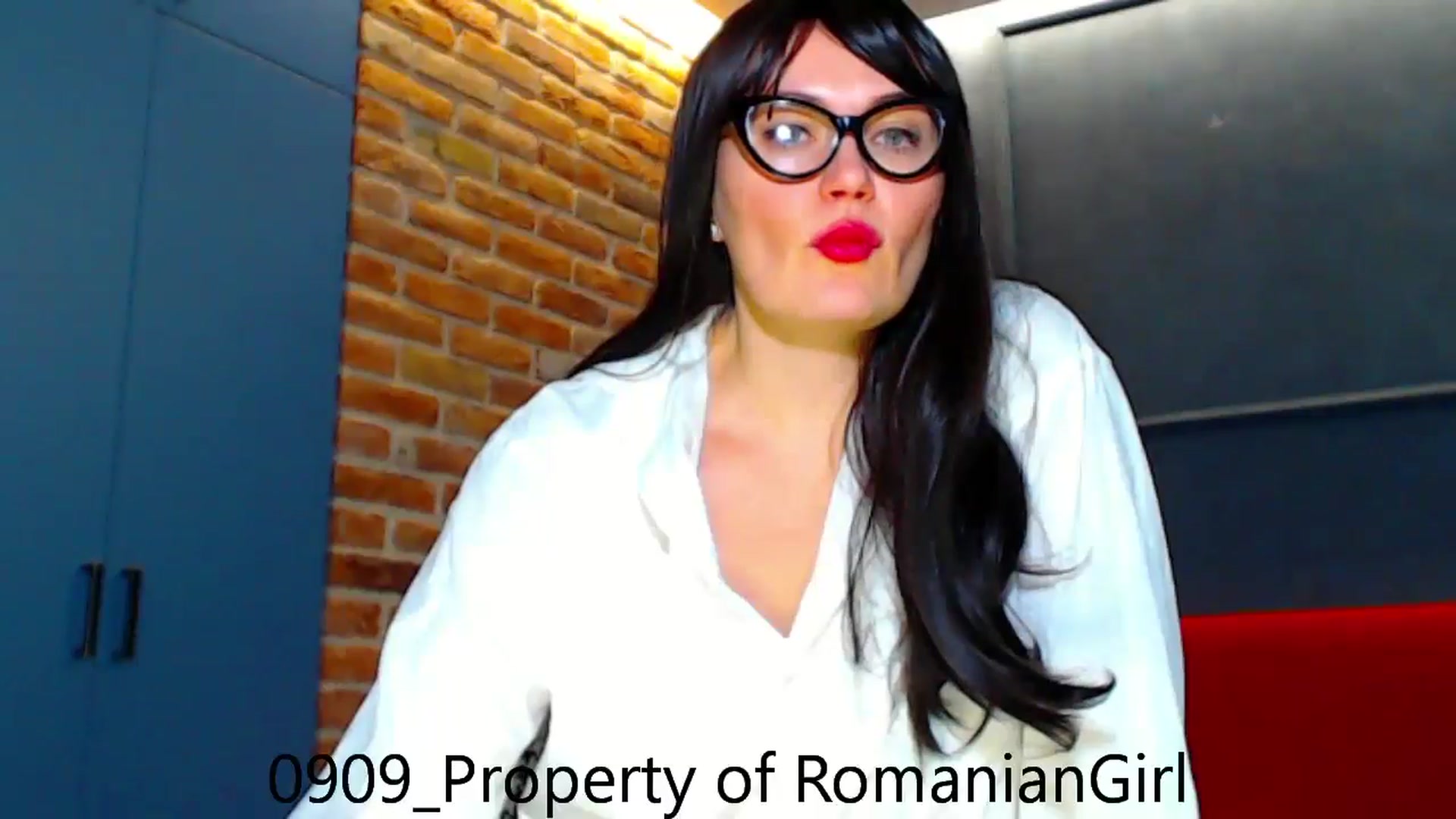 Gallery image thumbnail from RomanianGirl's myfreecams stream on, 09/09/2024, 15:16 image 15 of 20