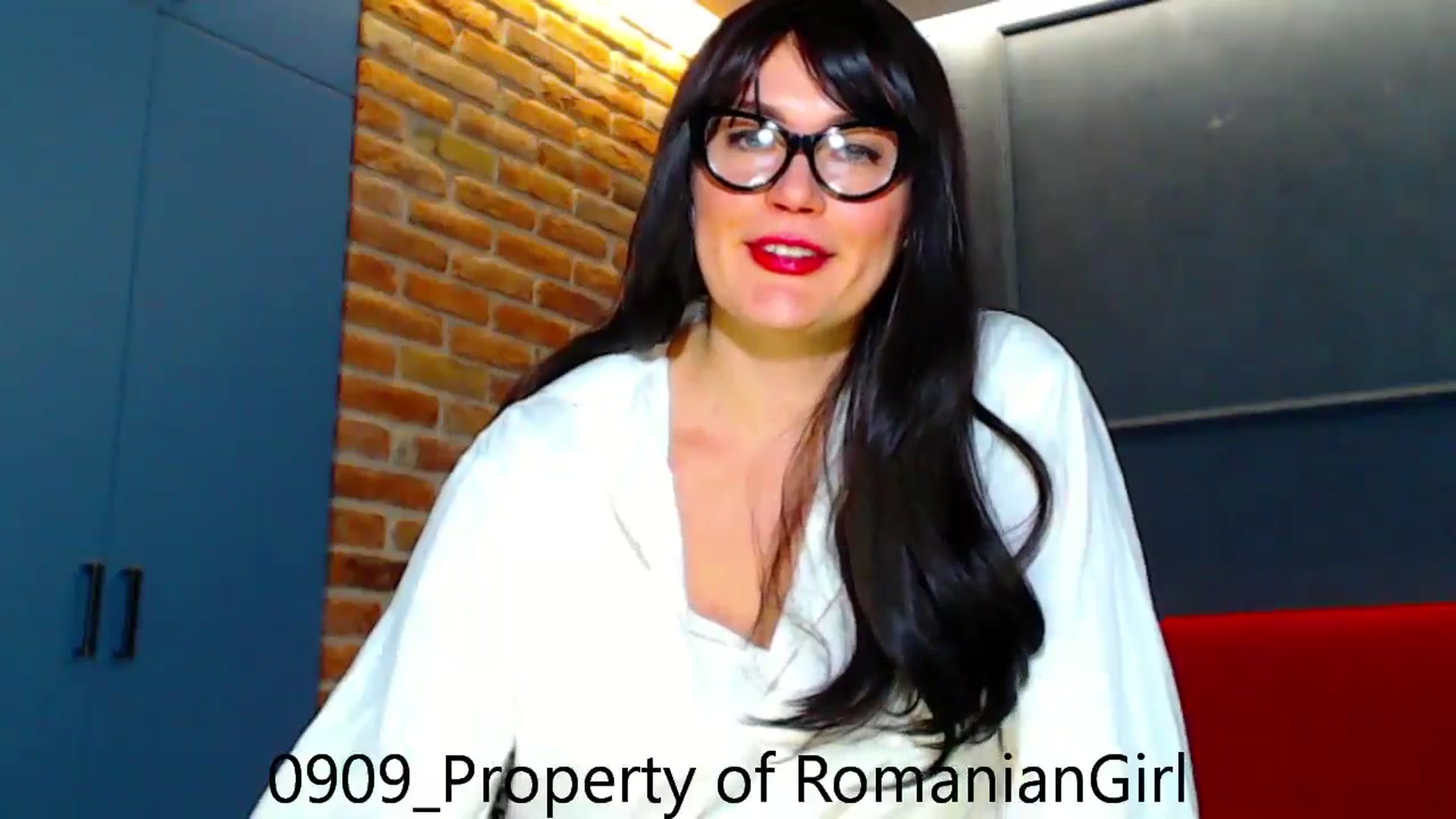 Gallery image thumbnail from RomanianGirl's myfreecams stream on, 09/09/2024, 15:16 image 2 of 20