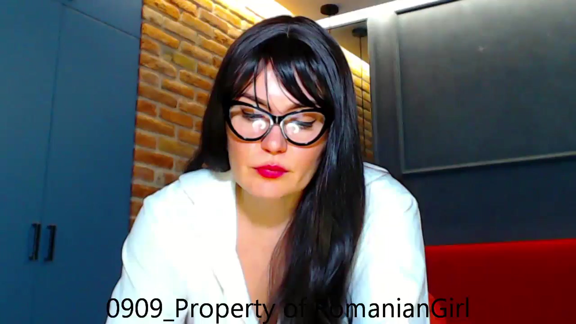 Gallery image thumbnail from RomanianGirl's myfreecams stream on, 09/09/2024, 16:09 image 4 of 20