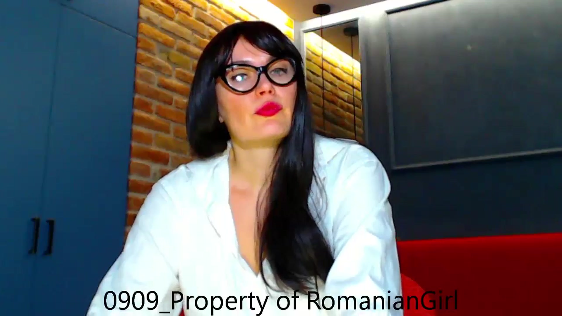 Gallery image thumbnail from RomanianGirl's myfreecams stream on, 09/09/2024, 16:09 image 17 of 20