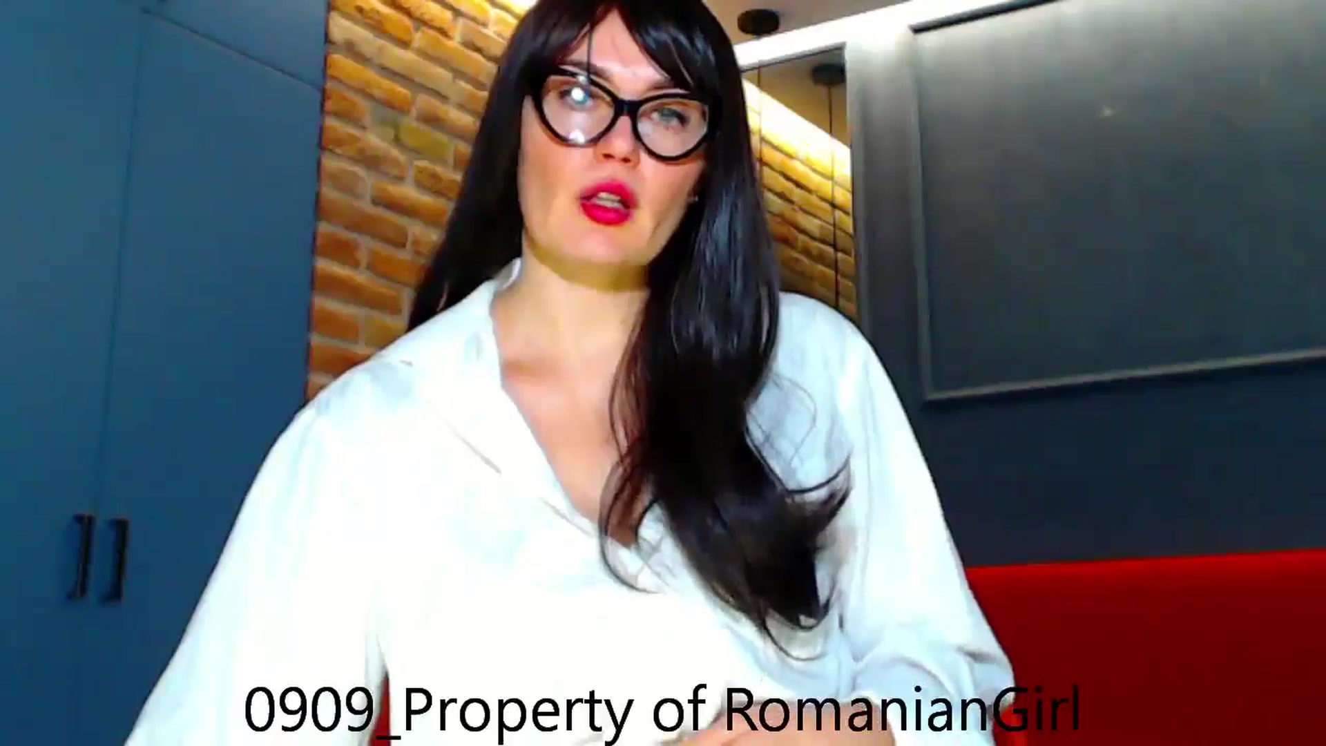 Gallery image thumbnail from RomanianGirl's myfreecams stream on, 09/09/2024, 16:09 image 2 of 20