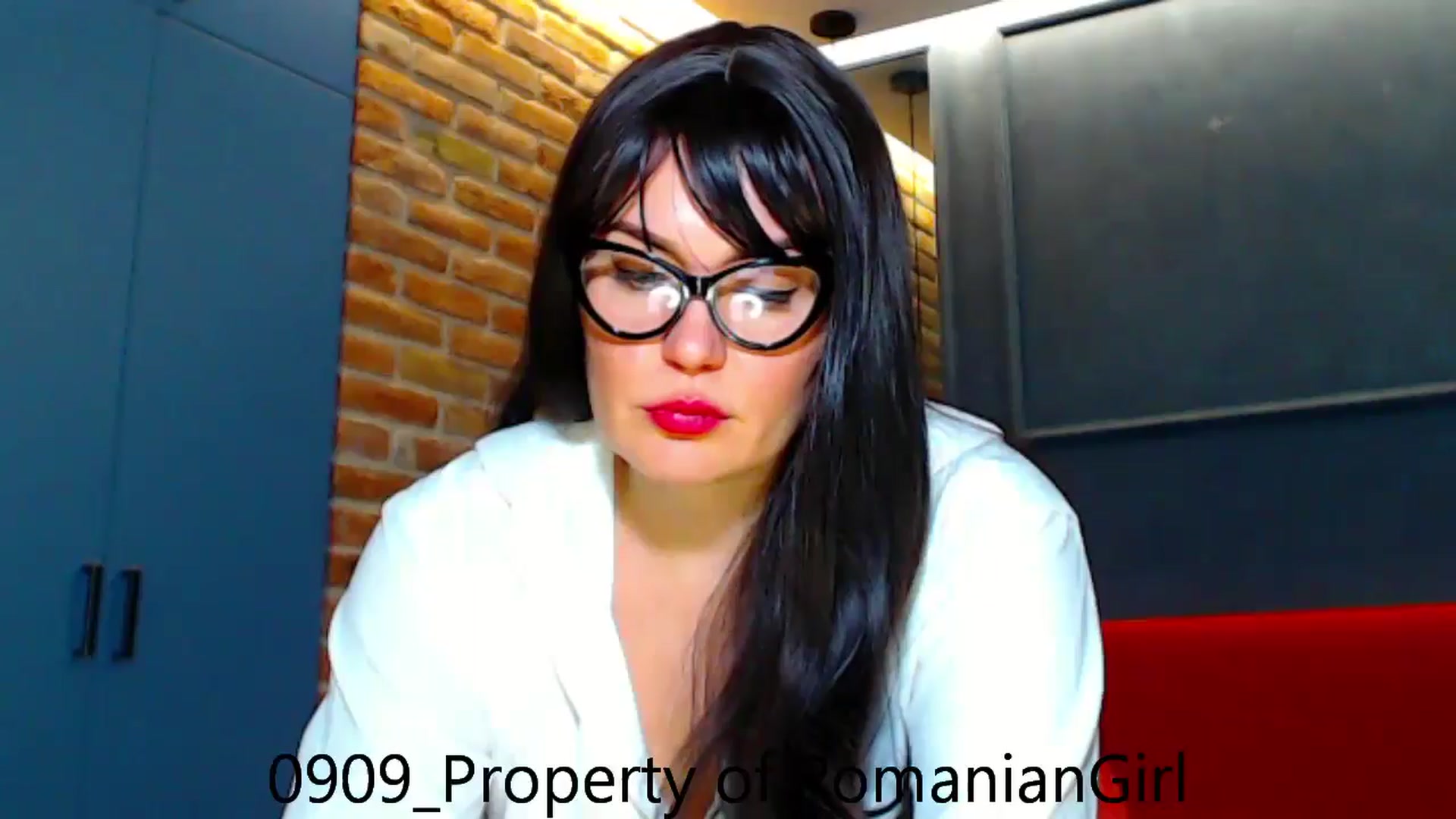 Gallery image thumbnail from RomanianGirl's myfreecams stream on, 09/09/2024, 16:09 image 3 of 20