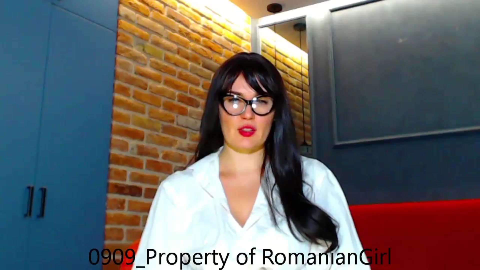 Gallery image thumbnail from RomanianGirl's myfreecams stream on, 09/09/2024, 16:09 image 18 of 20