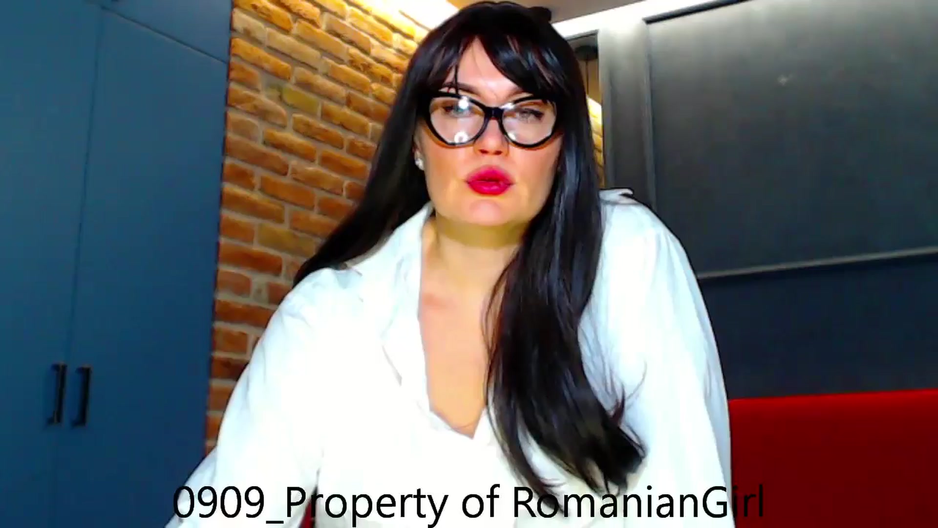 Gallery image thumbnail from RomanianGirl's myfreecams stream on, 09/09/2024, 16:40 image 15 of 20
