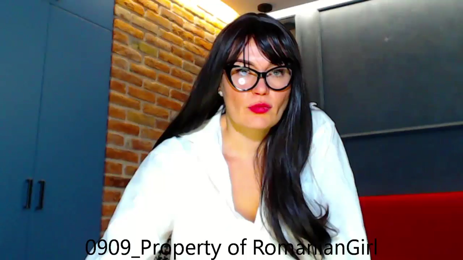 Gallery image thumbnail from RomanianGirl's myfreecams stream on, 09/09/2024, 16:40 image 17 of 20