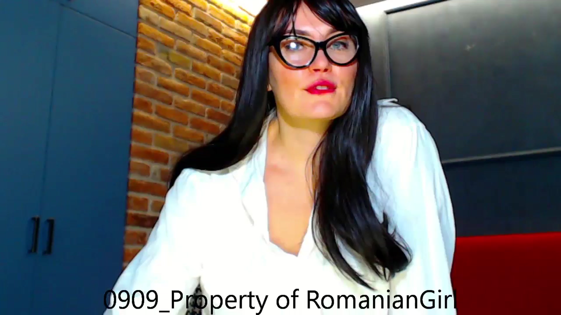 Gallery image thumbnail from RomanianGirl's myfreecams stream on, 09/09/2024, 16:40 image 16 of 20