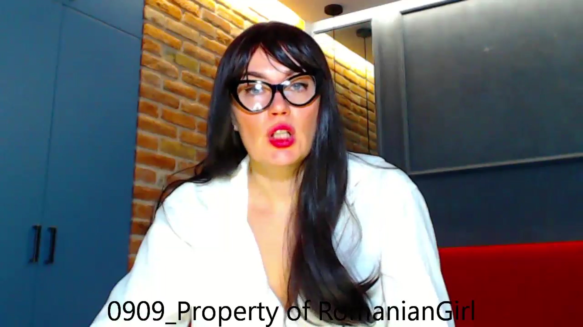 Gallery image thumbnail from RomanianGirl's myfreecams stream on, 09/09/2024, 16:40 image 5 of 20