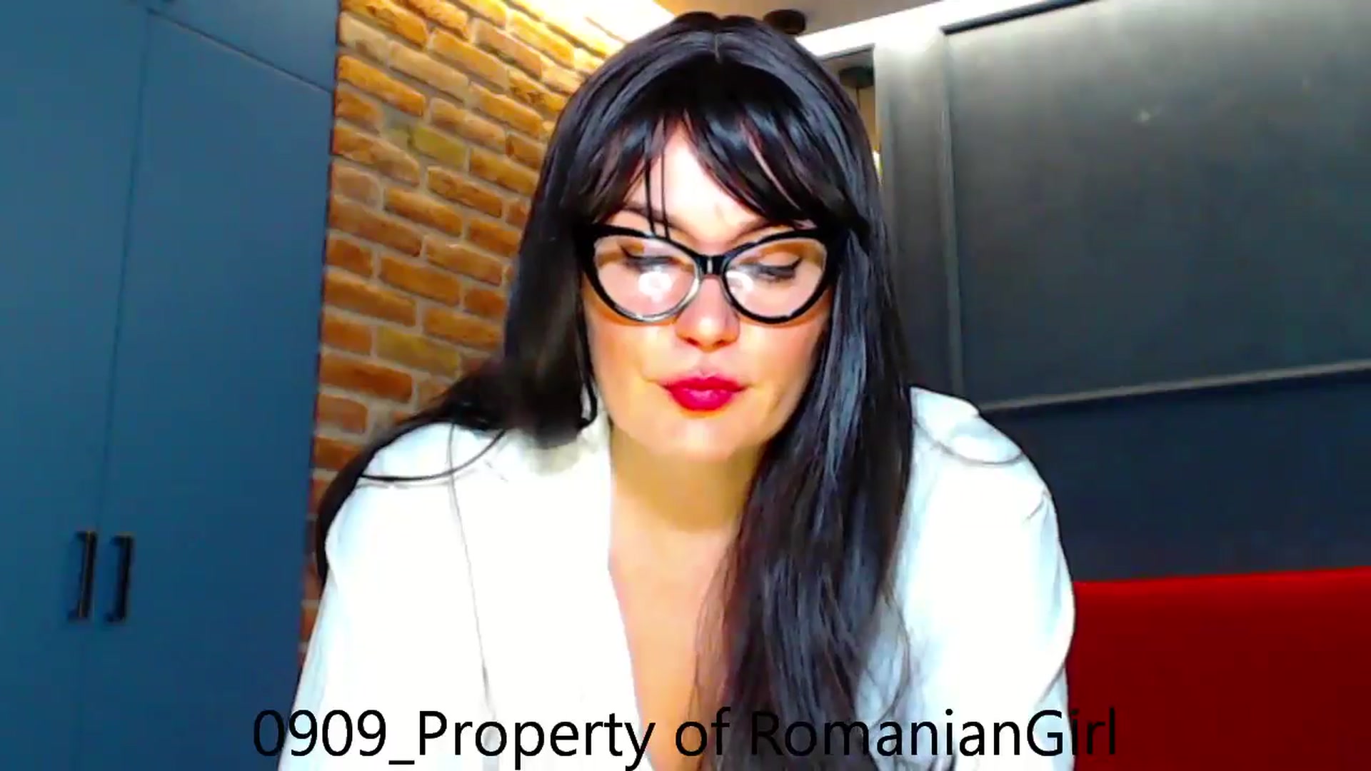 Gallery image thumbnail from RomanianGirl's myfreecams stream on, 09/09/2024, 16:40 image 7 of 20