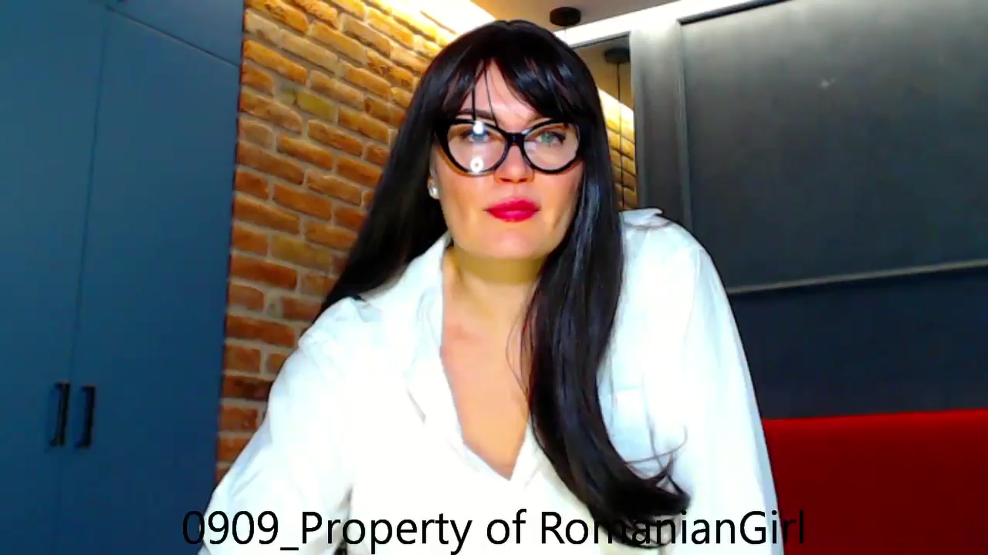Gallery image thumbnail from RomanianGirl's myfreecams stream on, 09/09/2024, 16:40 image 13 of 20