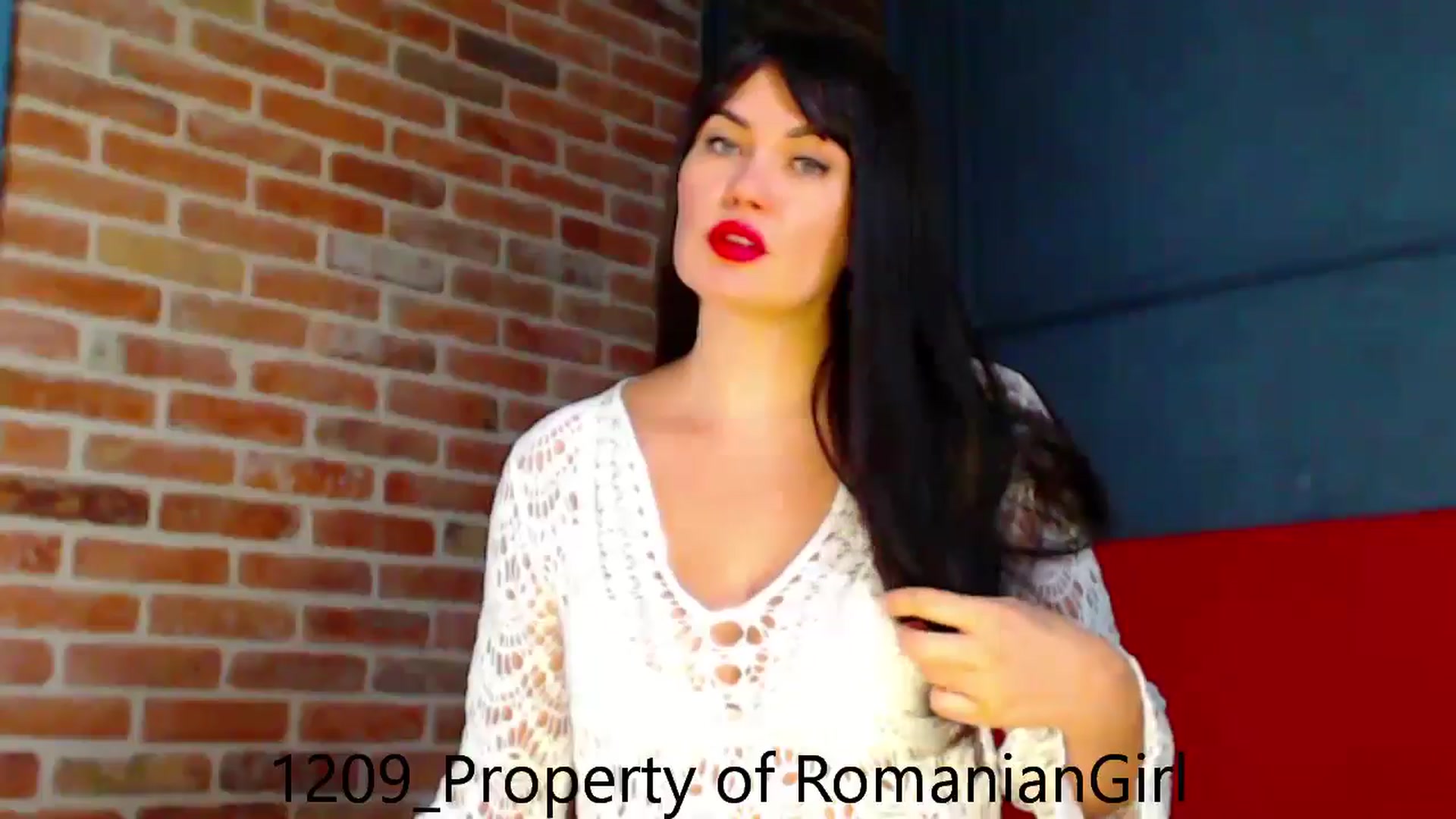 Gallery image thumbnail from RomanianGirl's myfreecams stream on, 09/12/2024, 12:16 image 3 of 20