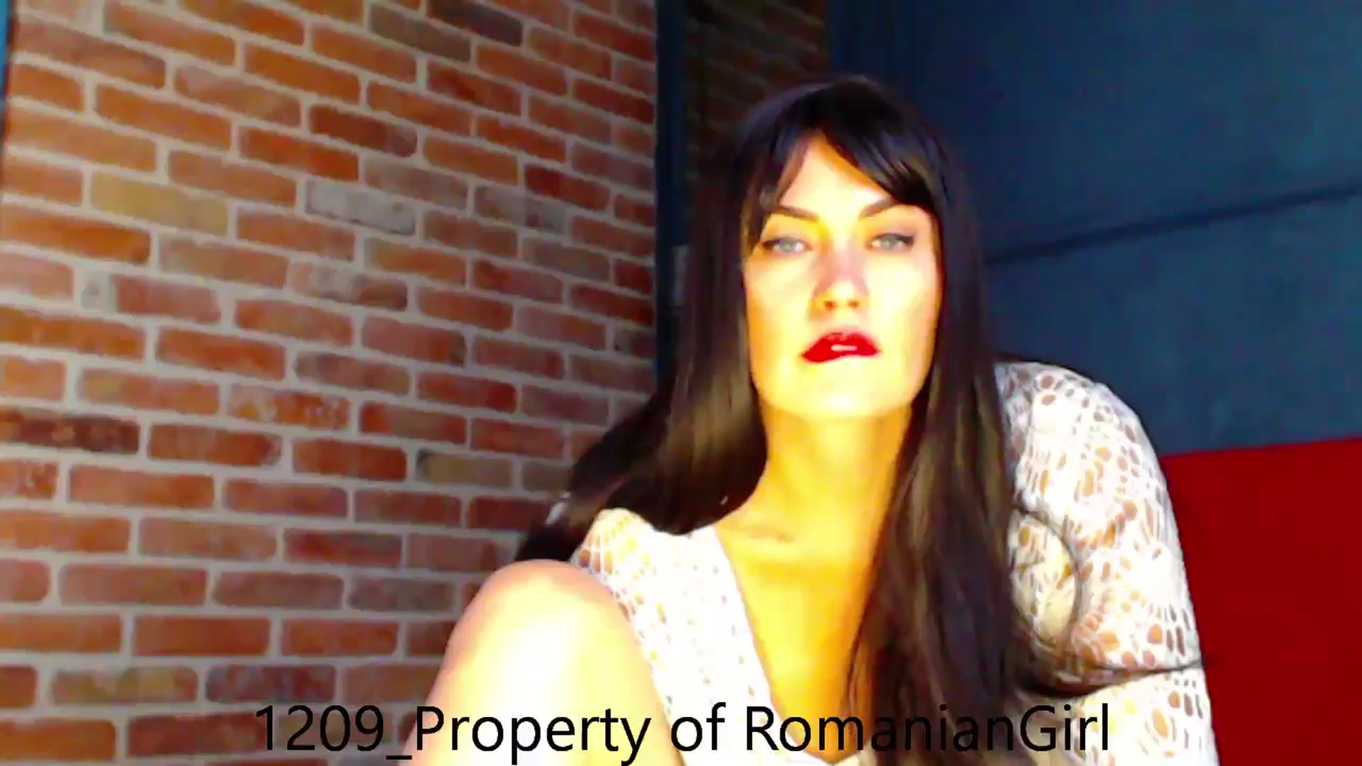 Gallery image thumbnail from RomanianGirl's myfreecams stream on, 09/12/2024, 12:16 image 9 of 20