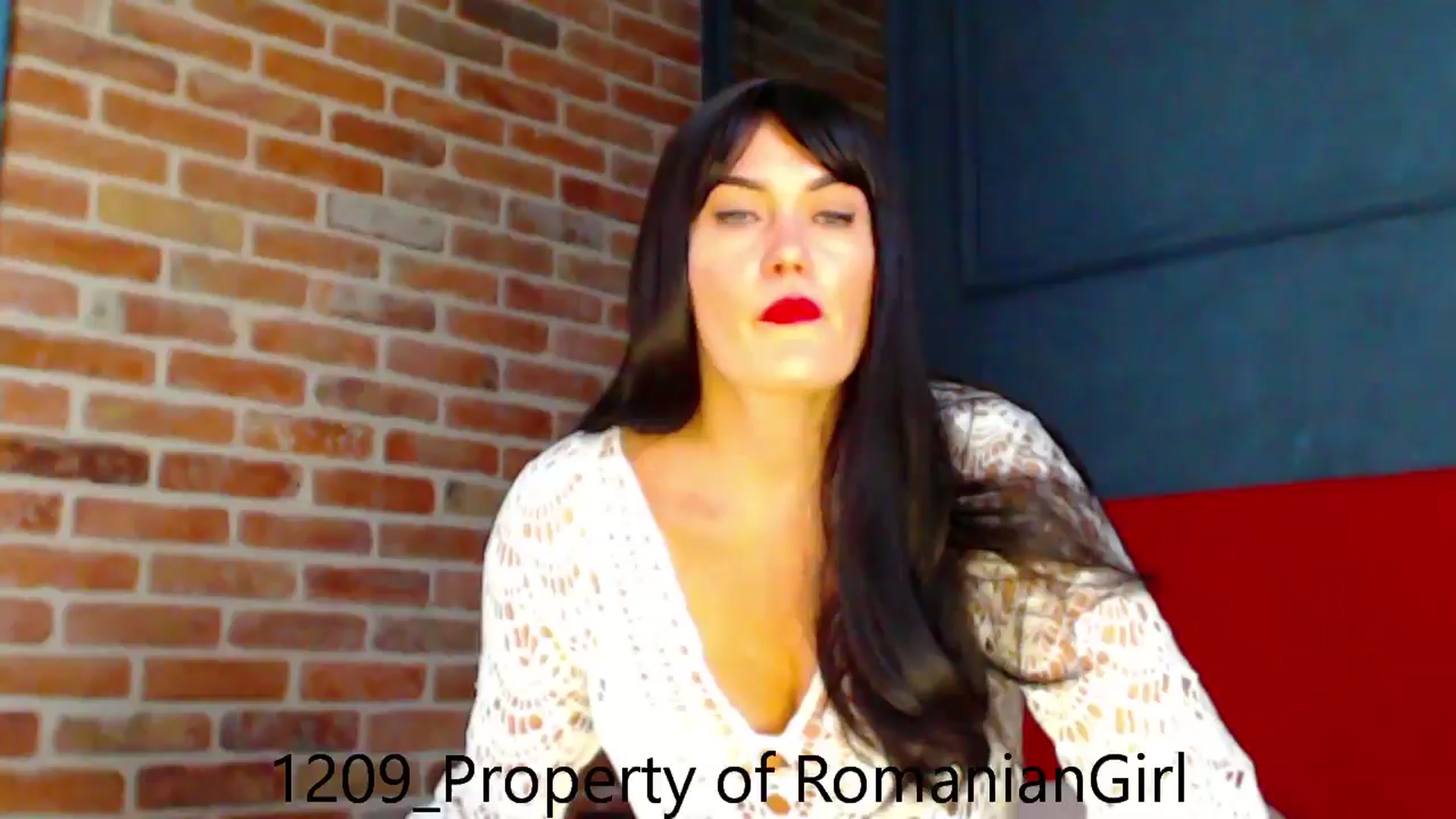 Gallery image thumbnail from RomanianGirl's myfreecams stream on, 09/12/2024, 12:16 image 4 of 20