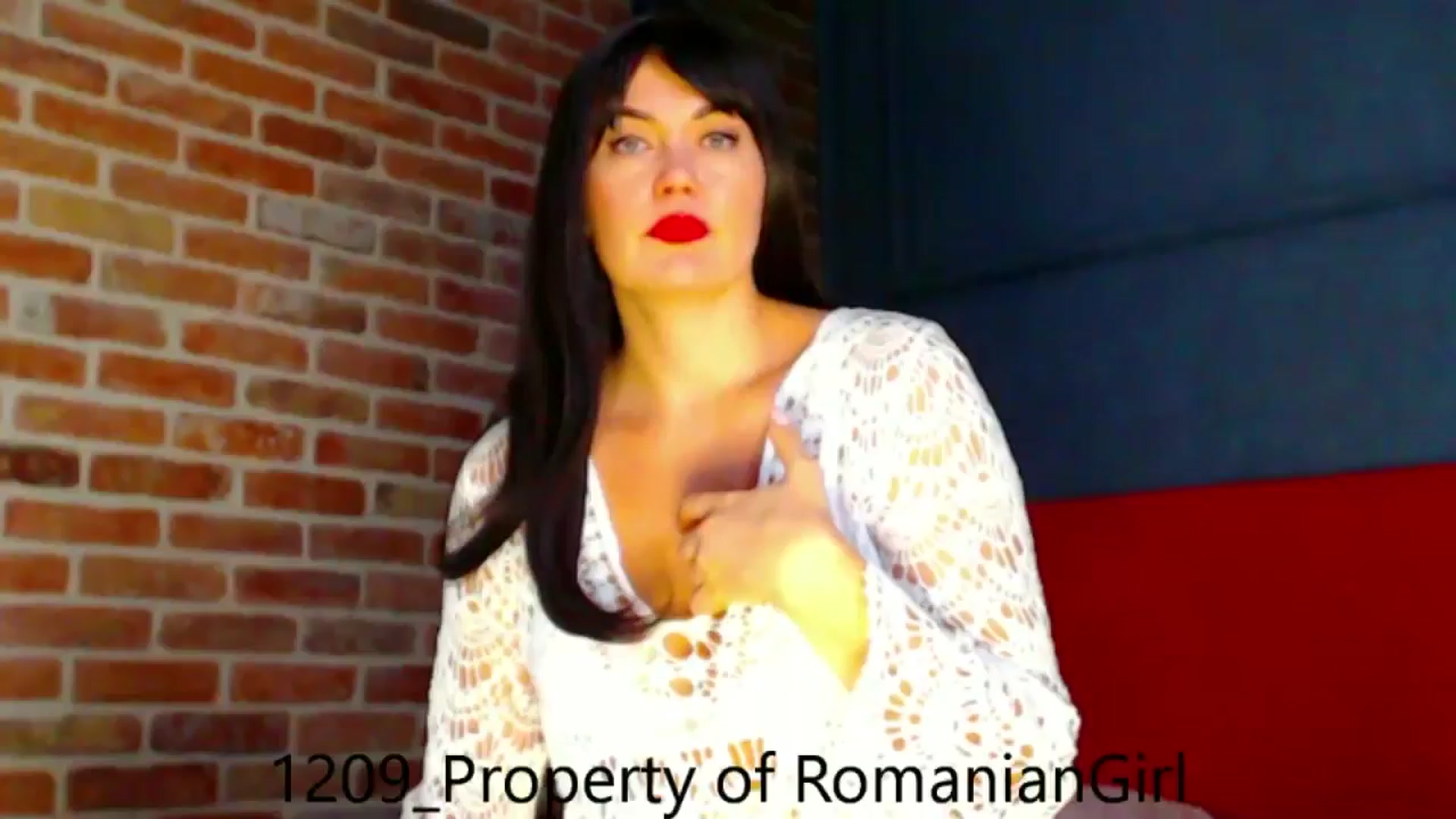Gallery image thumbnail from RomanianGirl's myfreecams stream on, 09/12/2024, 13:18 image 1 of 20