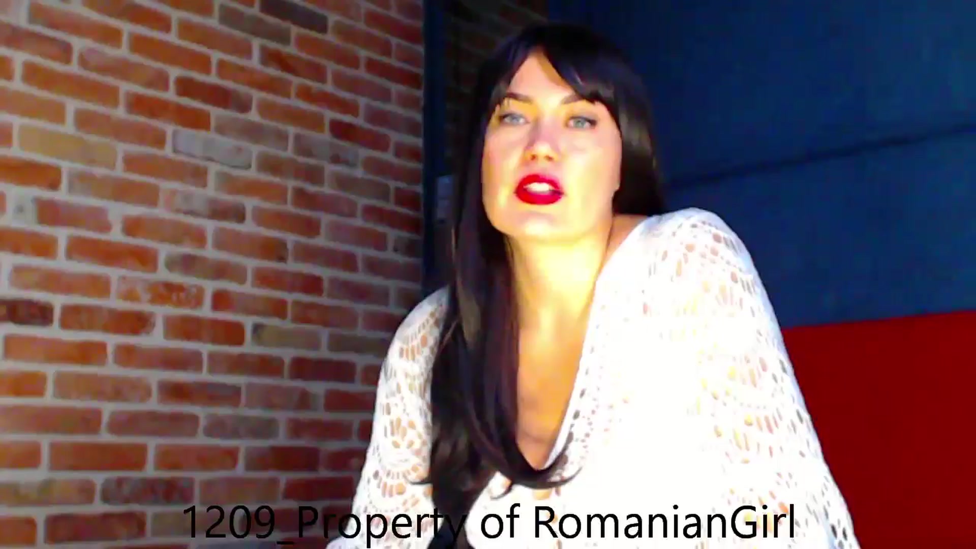 Gallery image thumbnail from RomanianGirl's myfreecams stream on, 09/12/2024, 13:18 image 12 of 20