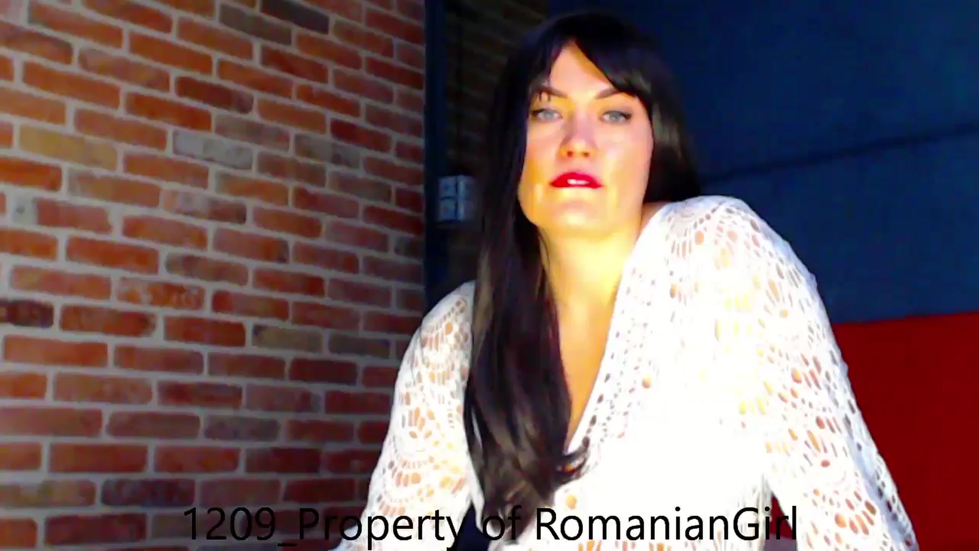 Gallery image thumbnail from RomanianGirl's myfreecams stream on, 09/12/2024, 13:18 image 16 of 20