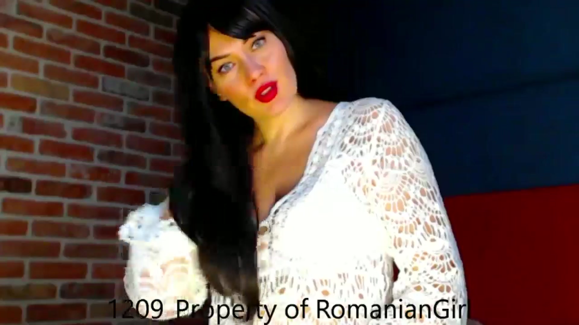 Gallery image thumbnail from RomanianGirl's myfreecams stream on, 09/12/2024, 13:18 image 3 of 20