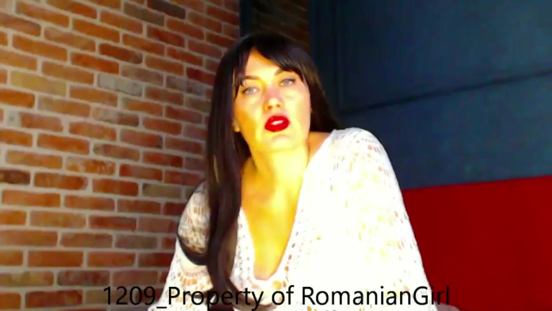 Gallery image thumbnail from RomanianGirl's myfreecams stream on, 09/12/2024, 13:18 image 2 of 20