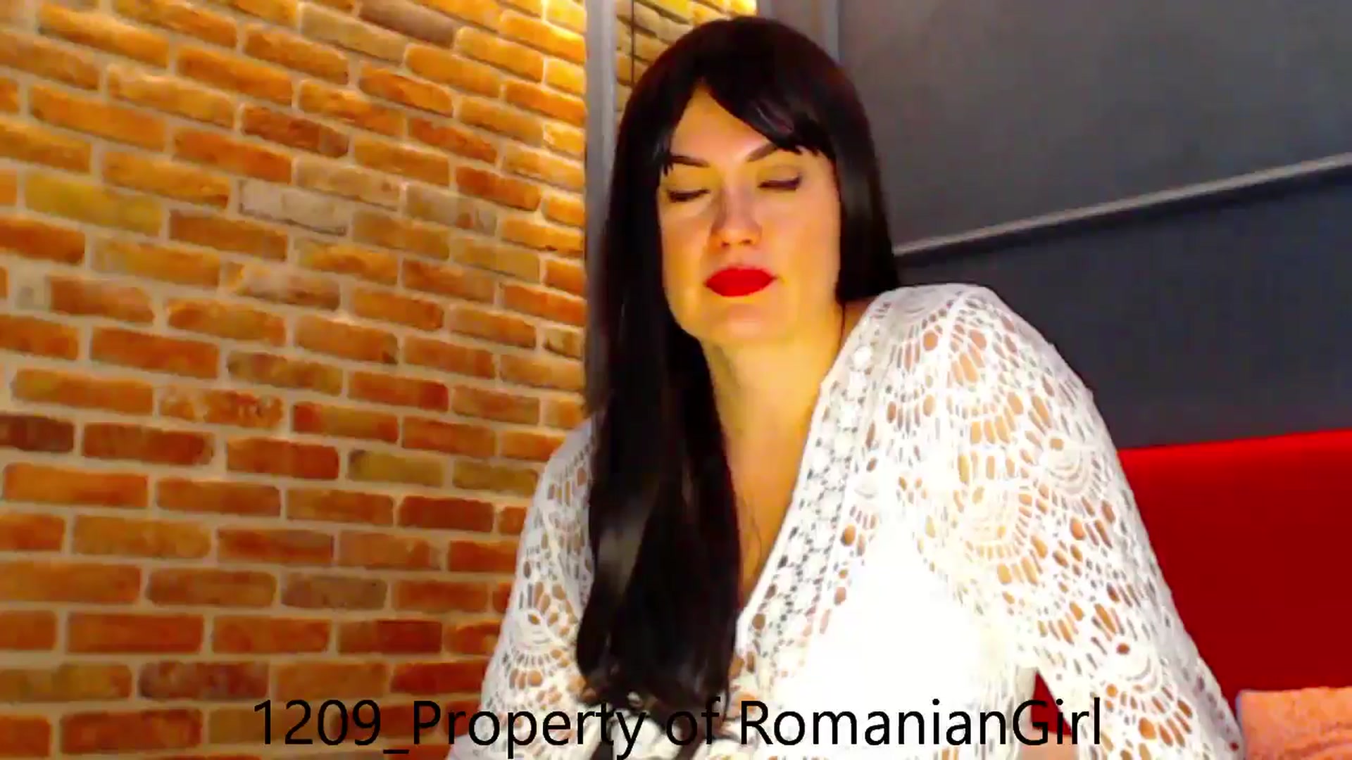 Gallery image thumbnail from RomanianGirl's myfreecams stream on, 09/12/2024, 14:23 image 14 of 20
