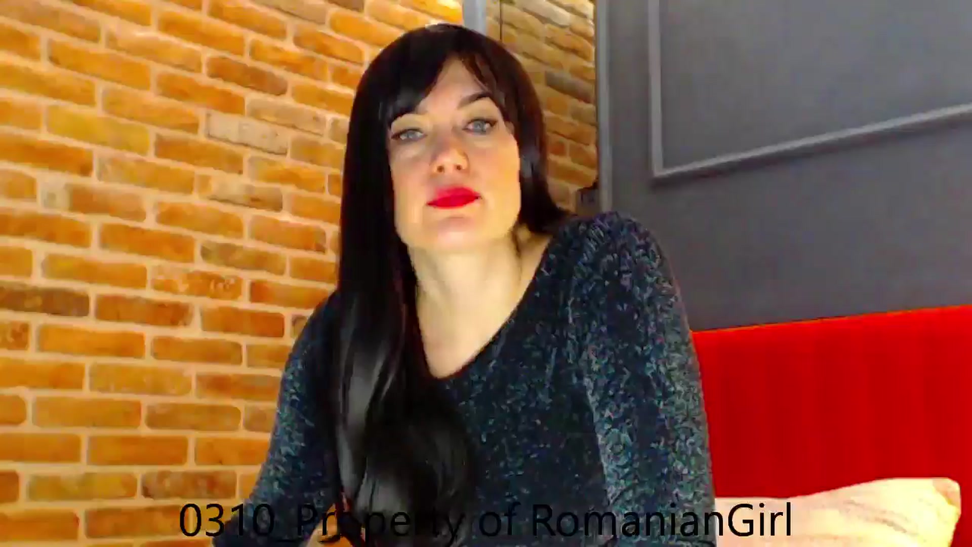 Gallery image thumbnail from RomanianGirl's myfreecams stream on, 10/03/2024, 14:40 image 11 of 20