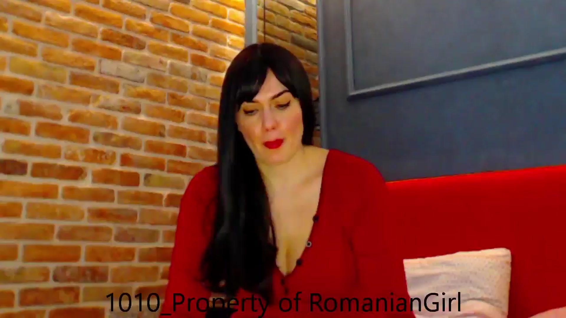 Gallery image thumbnail from RomanianGirl's myfreecams stream on, 10/10/2024, 13:35 image 5 of 20