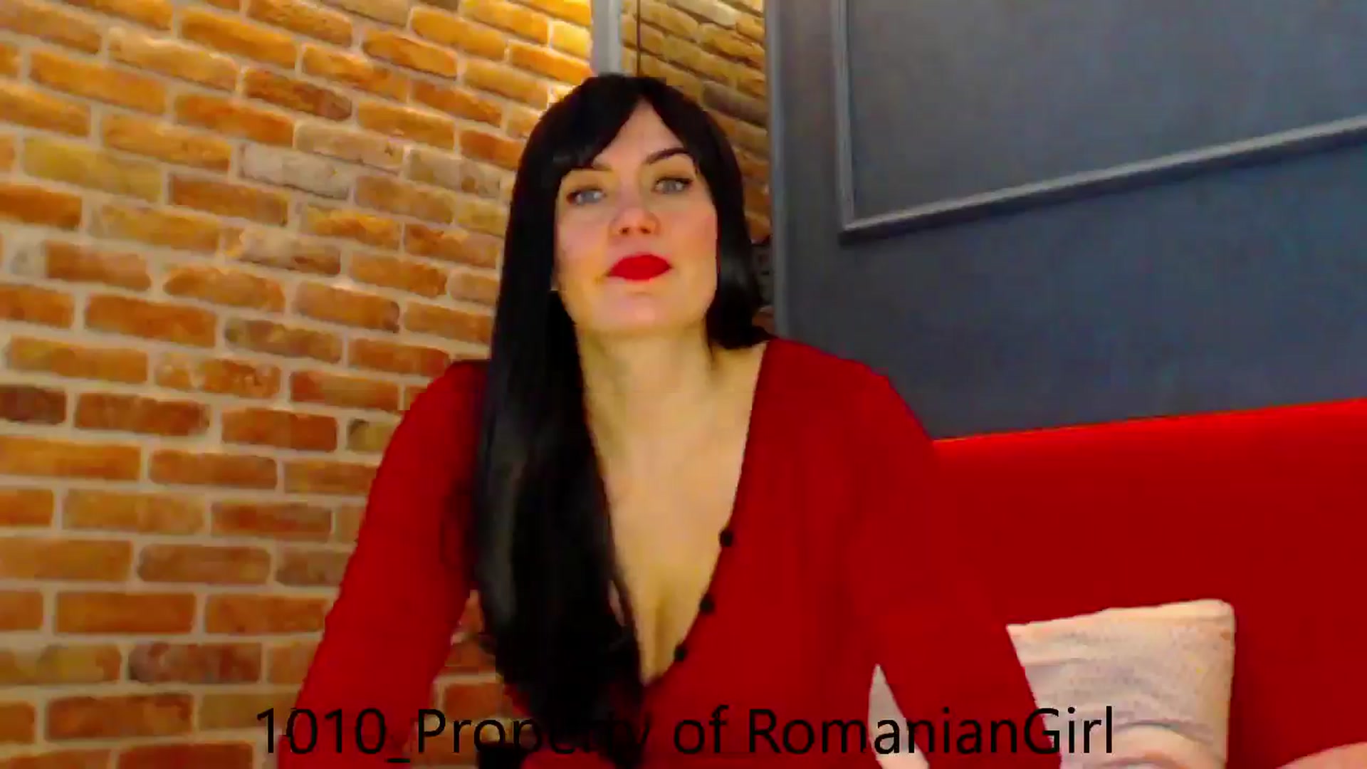 Gallery image thumbnail from RomanianGirl's myfreecams stream on, 10/10/2024, 13:35 image 4 of 20