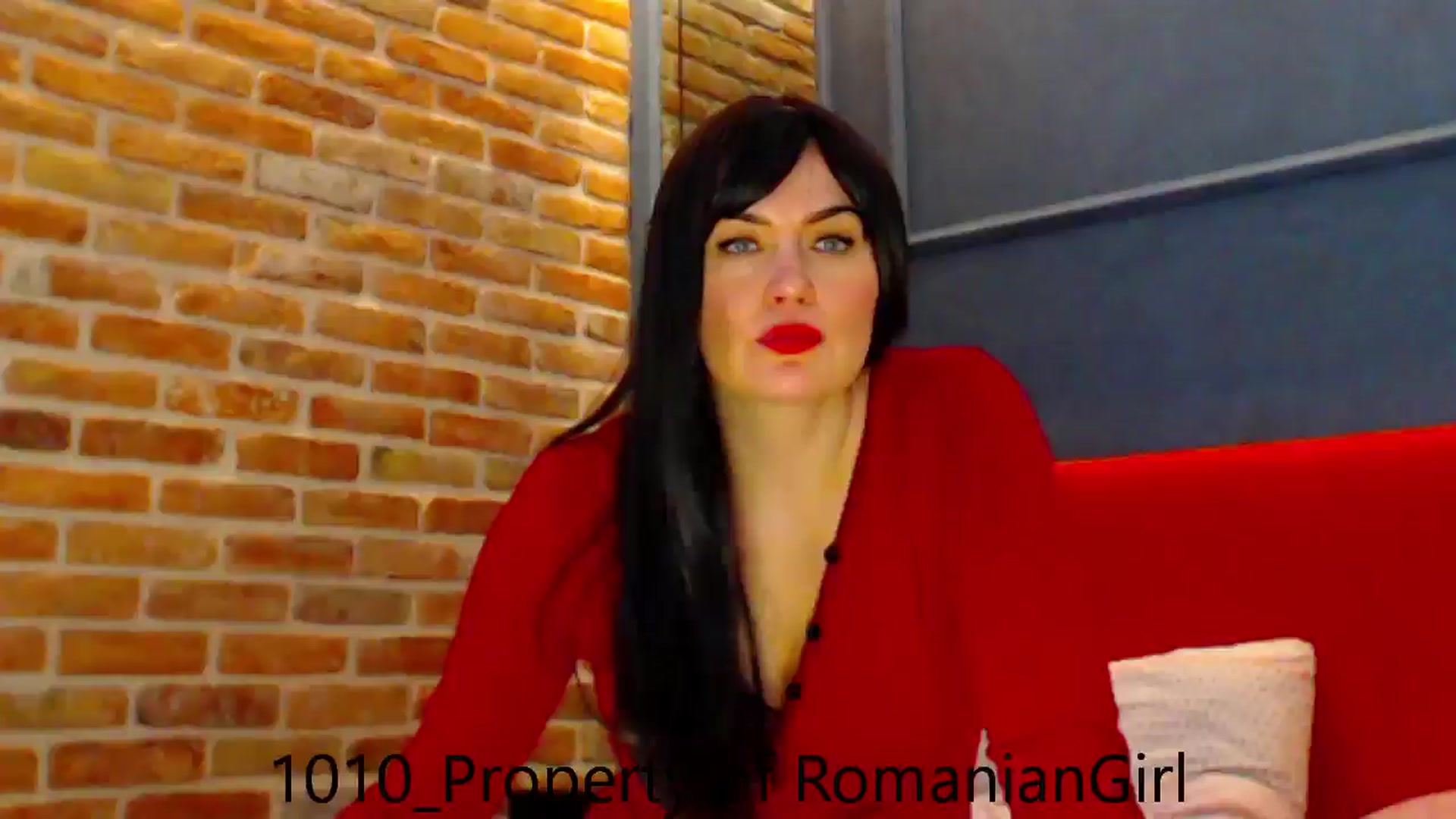 Gallery image thumbnail from RomanianGirl's myfreecams stream on, 10/10/2024, 13:35 image 6 of 20