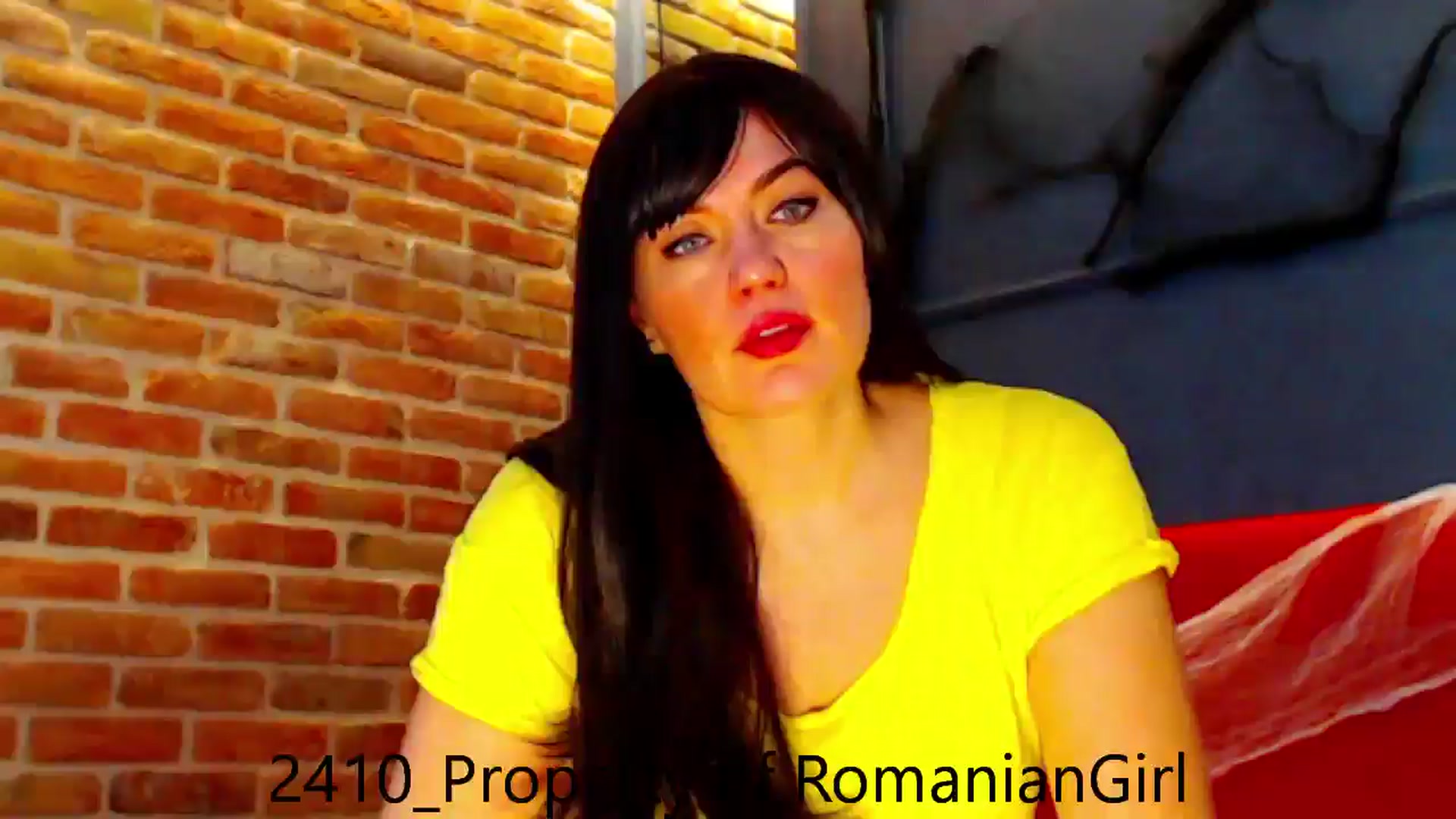 Gallery image thumbnail from RomanianGirl's myfreecams stream on, 10/24/2024, 12:25 image 16 of 20