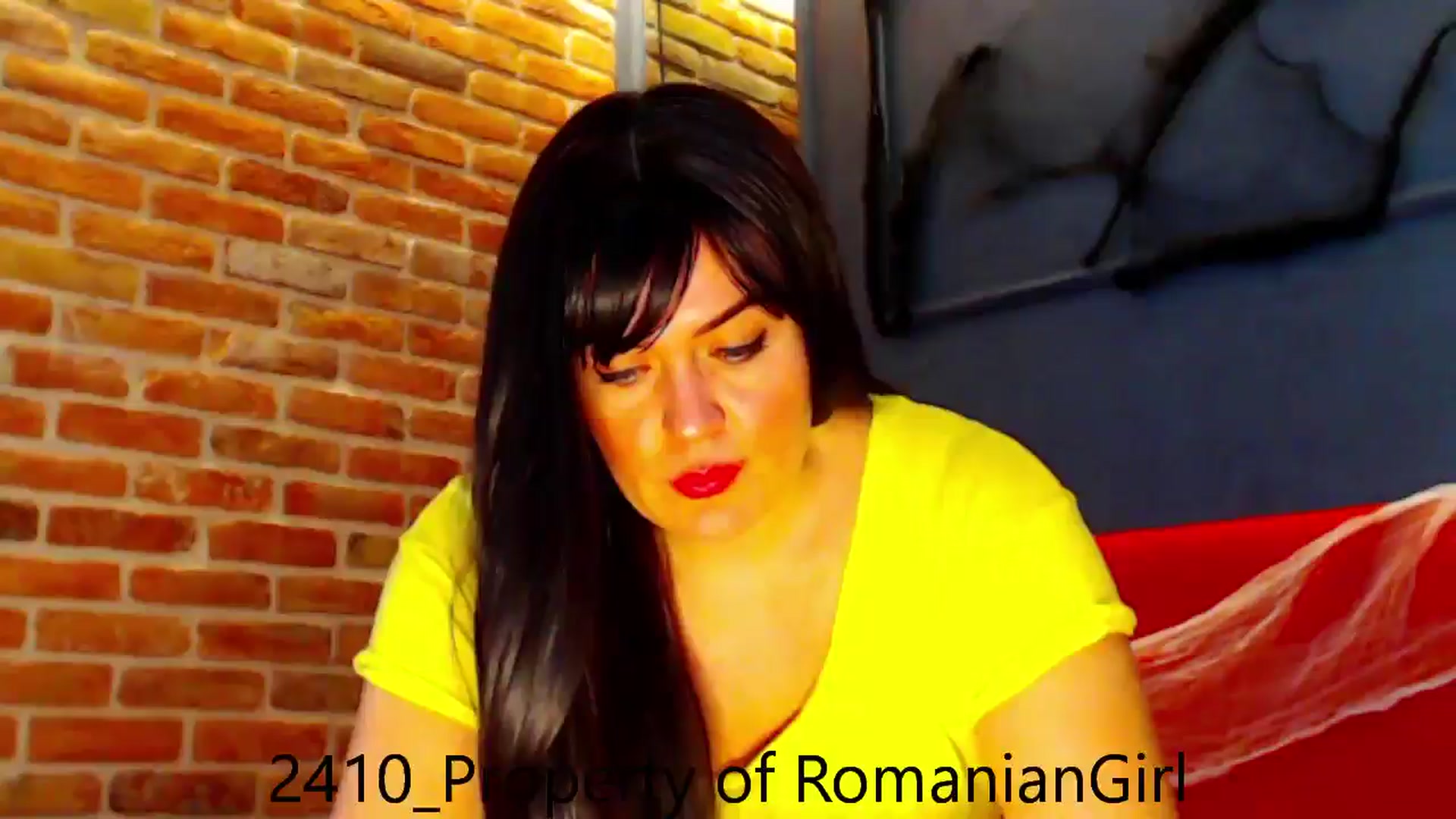 Gallery image thumbnail from RomanianGirl's myfreecams stream on, 10/24/2024, 12:25 image 3 of 20
