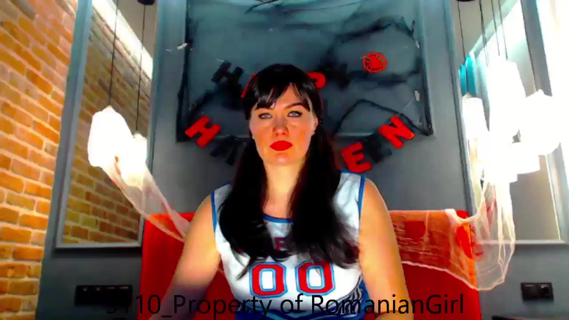Gallery image thumbnail from RomanianGirl's myfreecams stream on, 10/31/2024, 14:31 image 1 of 20