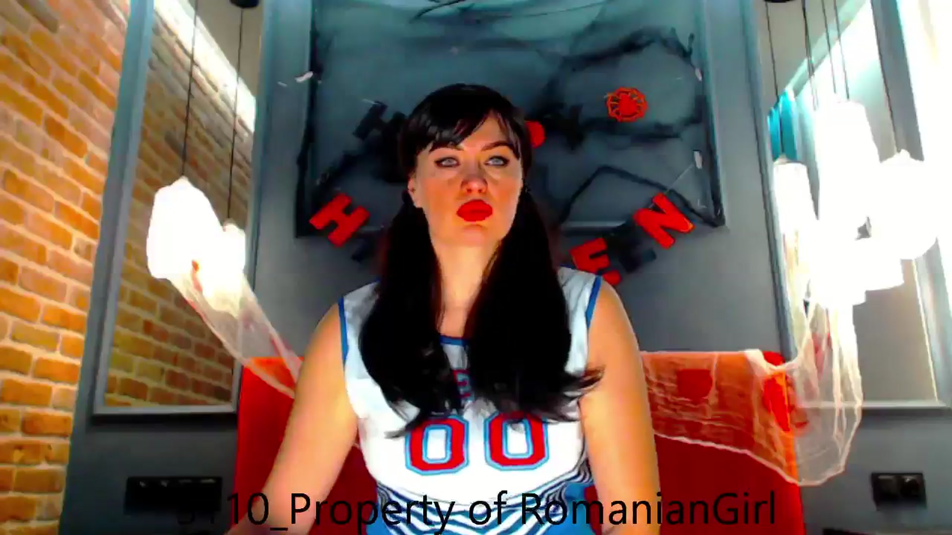 Gallery image thumbnail from RomanianGirl's myfreecams stream on, 10/31/2024, 14:31 image 3 of 20