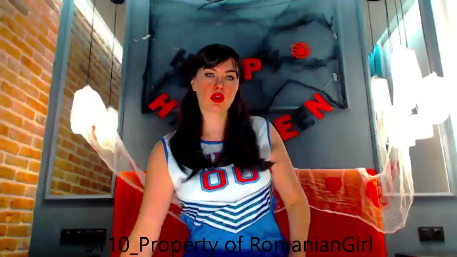 Gallery image thumbnail from RomanianGirl's myfreecams stream on, 10/31/2024, 14:31 image 4 of 20