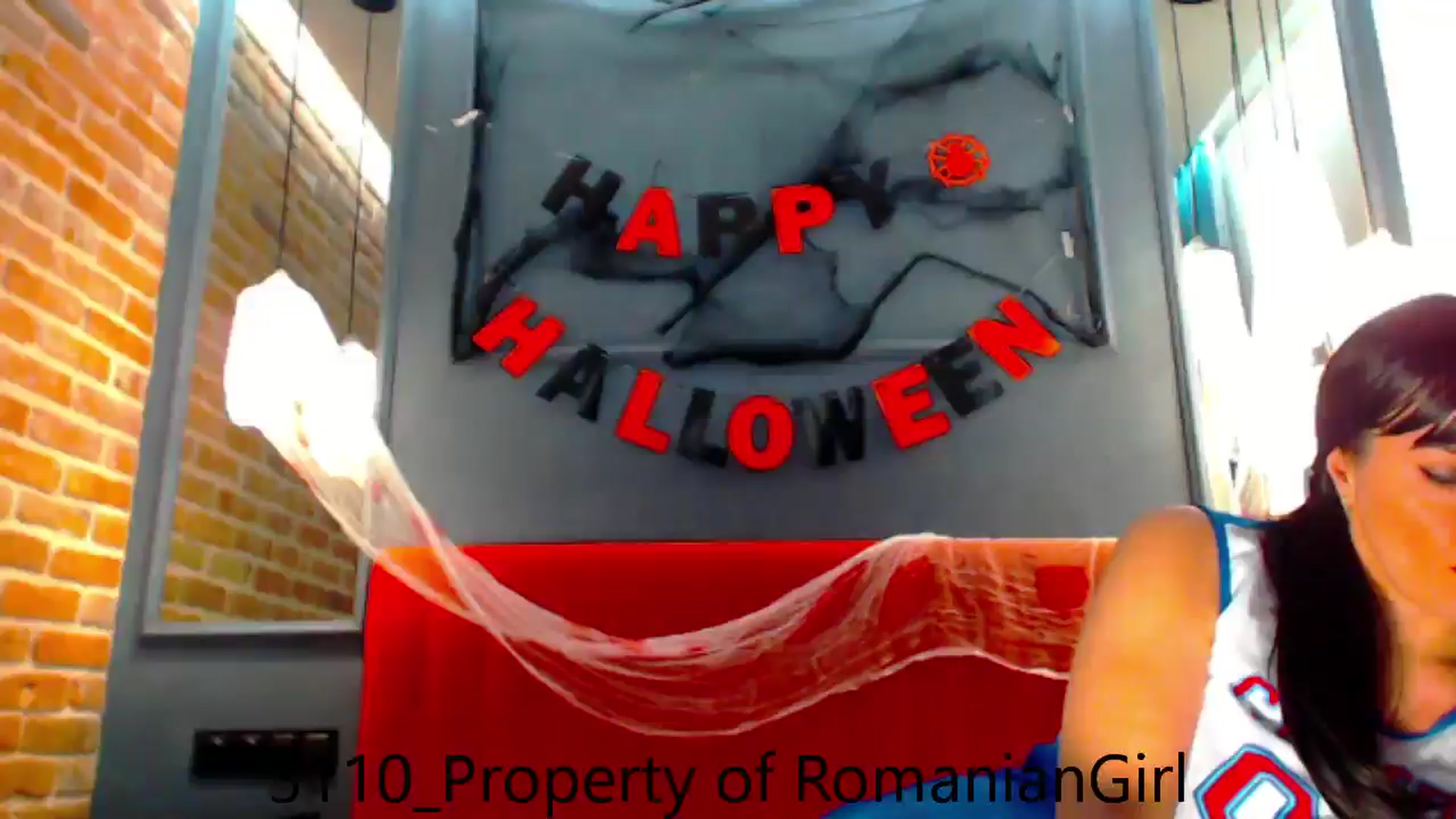 Gallery image thumbnail from RomanianGirl's myfreecams stream on, 10/31/2024, 14:31 image 17 of 20