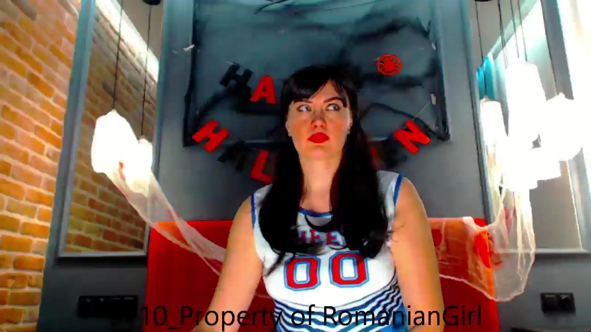 Gallery image thumbnail from RomanianGirl's myfreecams stream on, 10/31/2024, 14:31 image 18 of 20