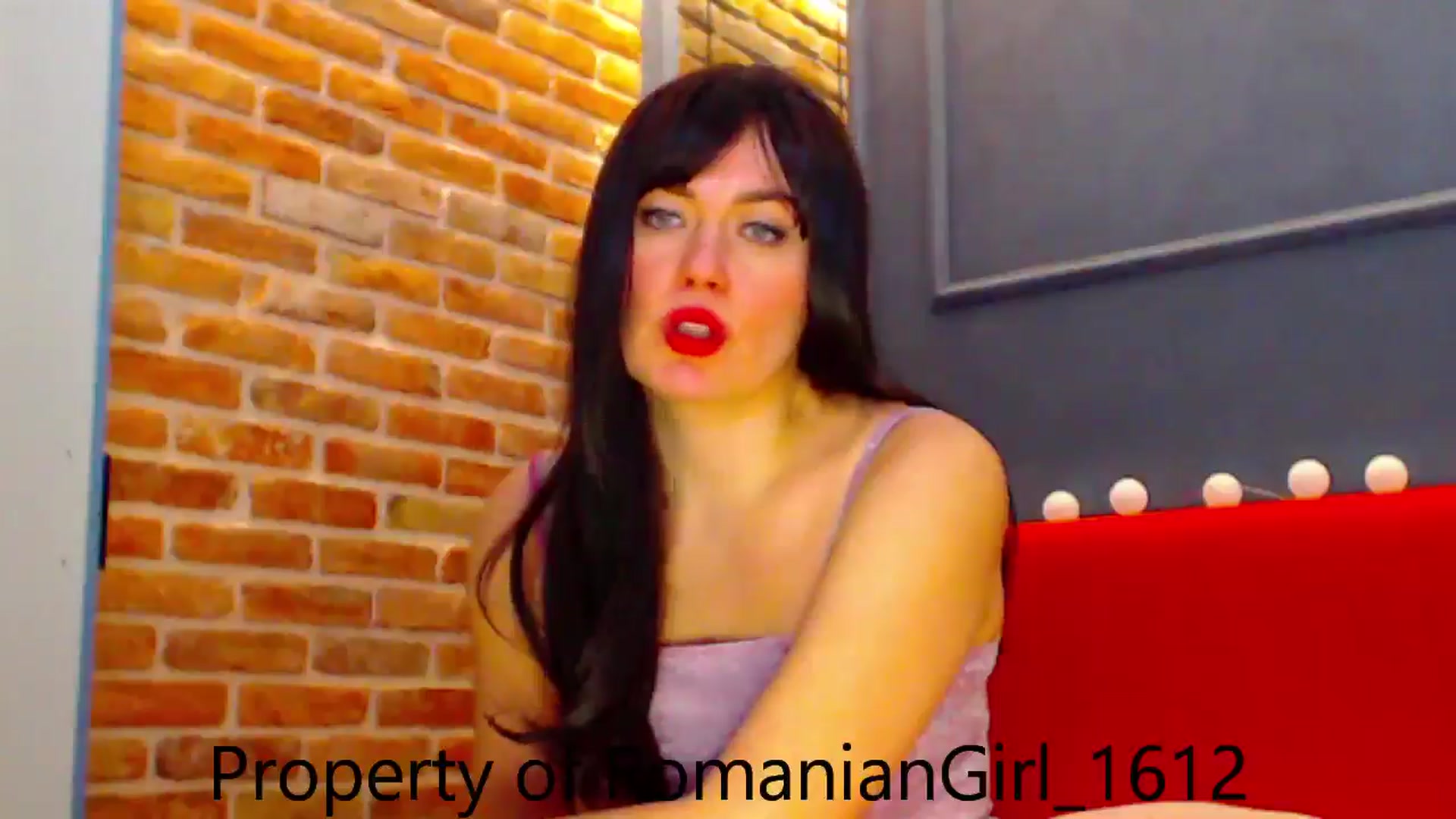 Gallery image thumbnail from RomanianGirl's myfreecams stream on, 12/16/2024, 17:55 image 6 of 20