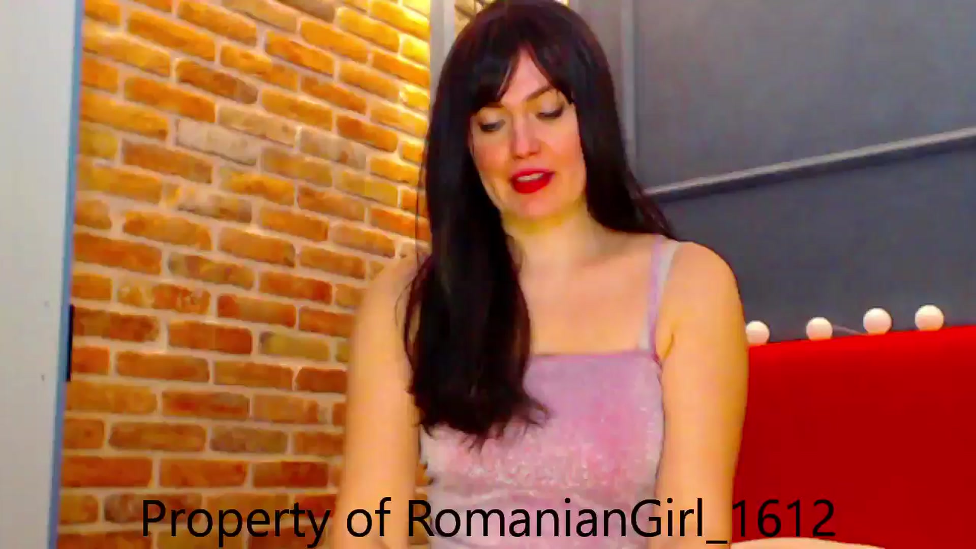 Gallery image thumbnail from RomanianGirl's myfreecams stream on, 12/16/2024, 17:55 image 14 of 20