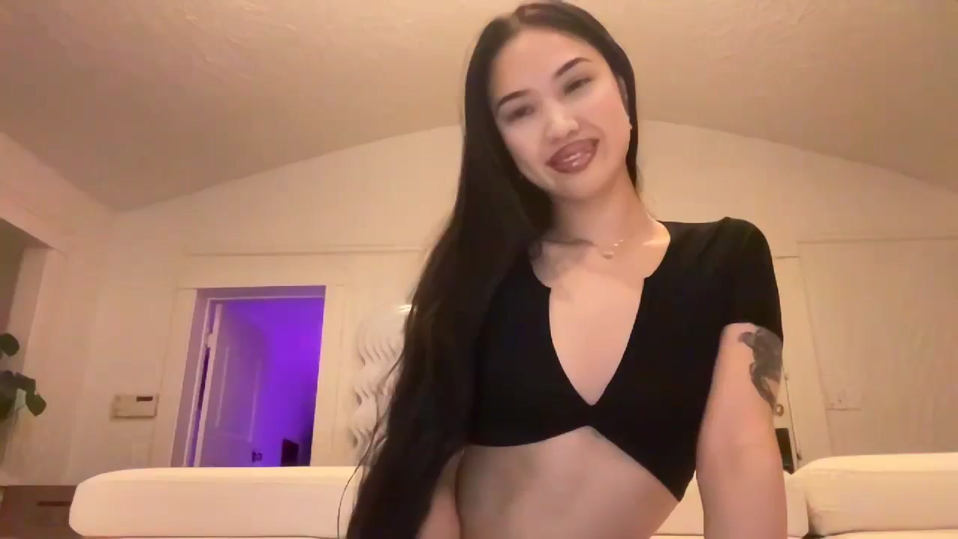 Gallery image thumbnail from Romanlettuce0's myfreecams stream on, 02/01/2024, 09:49 image 1 of 20